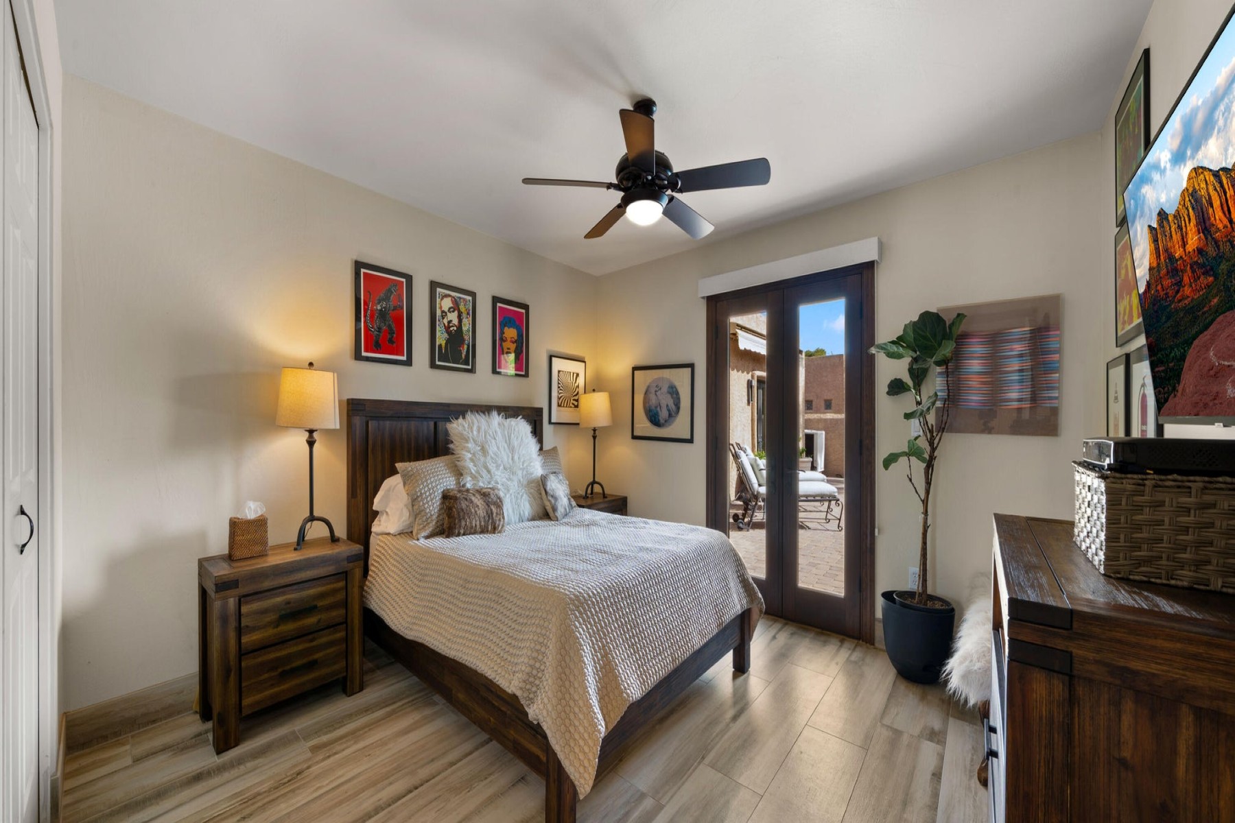 4450 E Camelback Road-Broker Exclusive 4