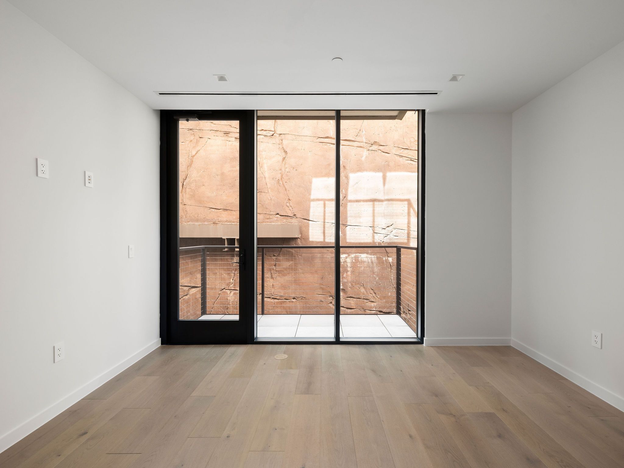 1006 Baylor Street 201