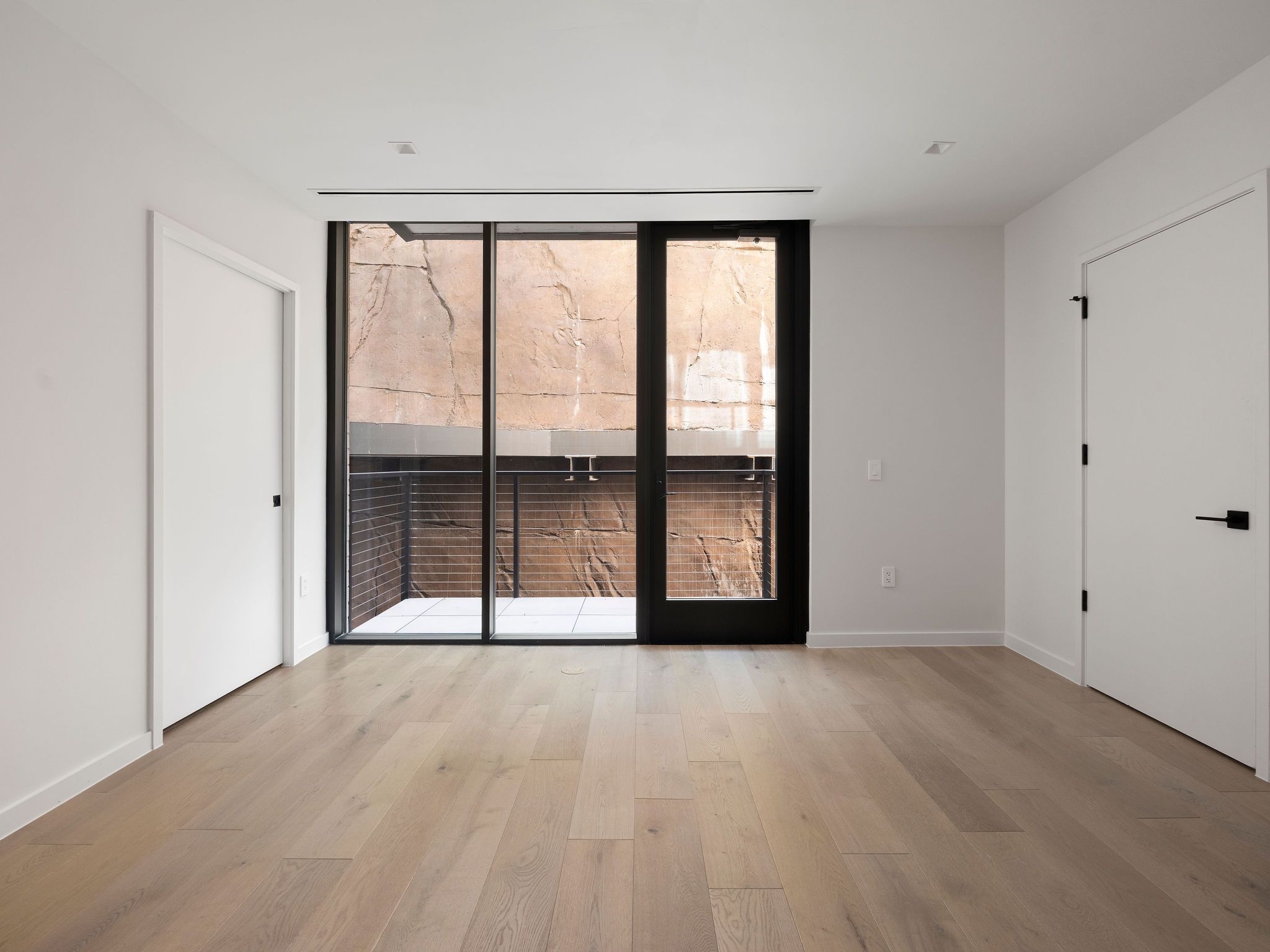 1006 Baylor Street 201