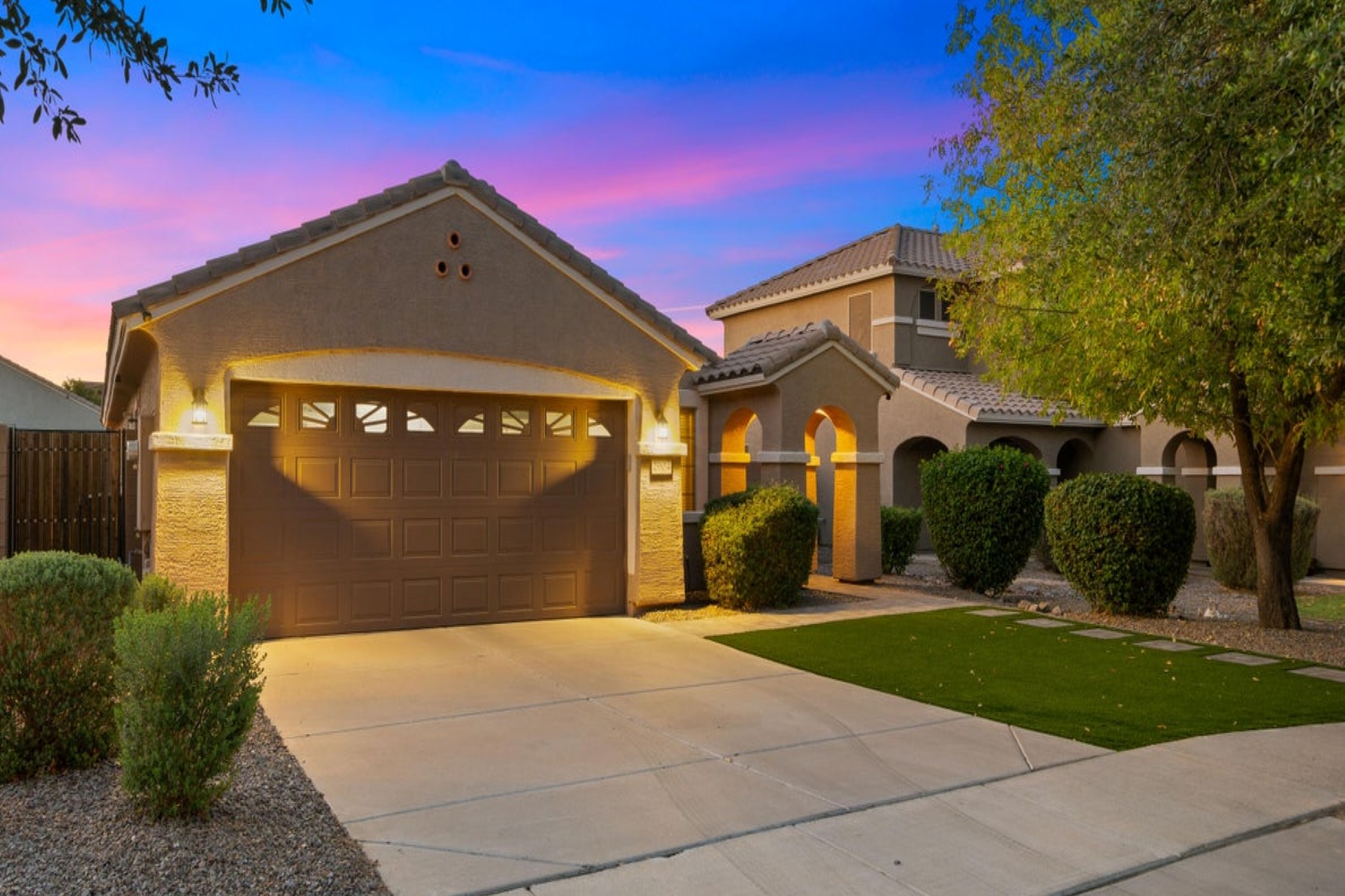 2904 E Mead Drive 
