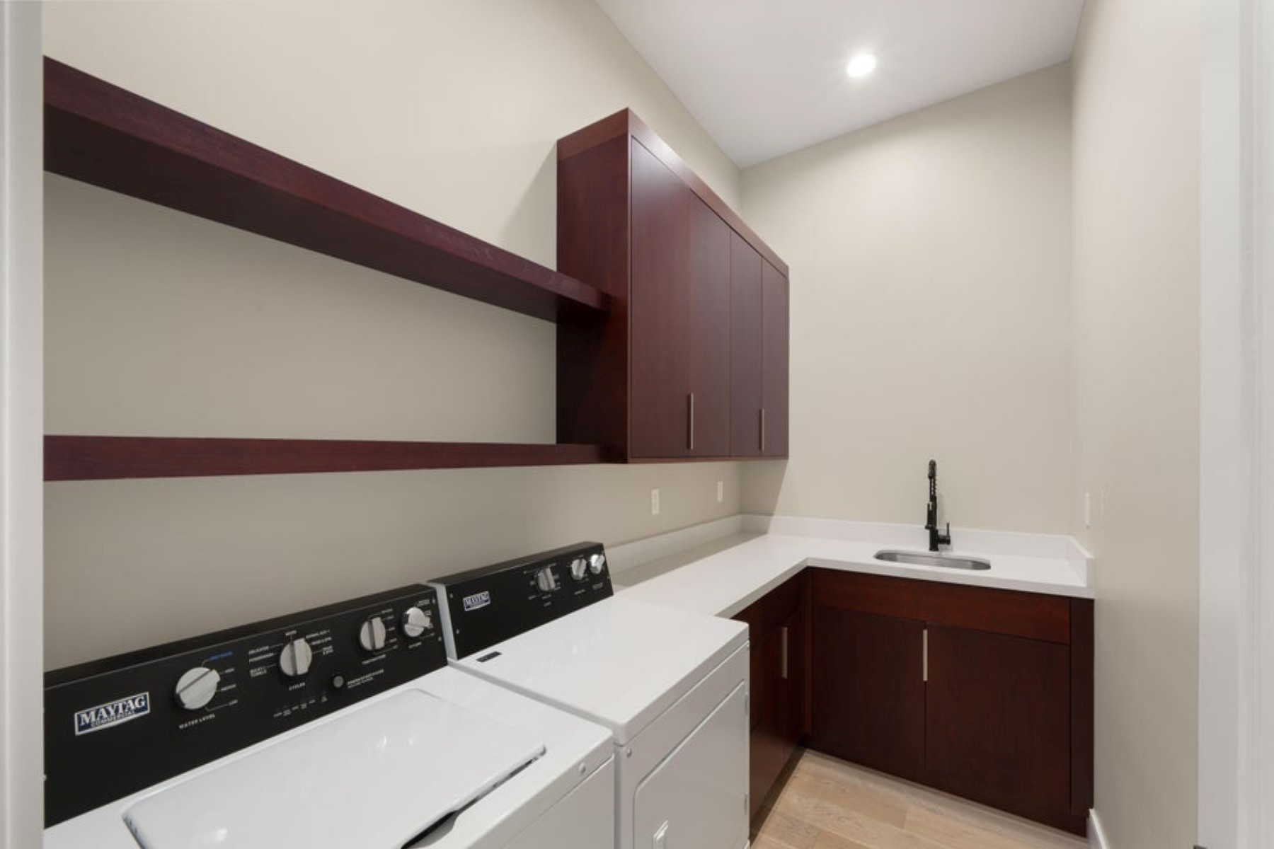 3331 N 24th Place 
