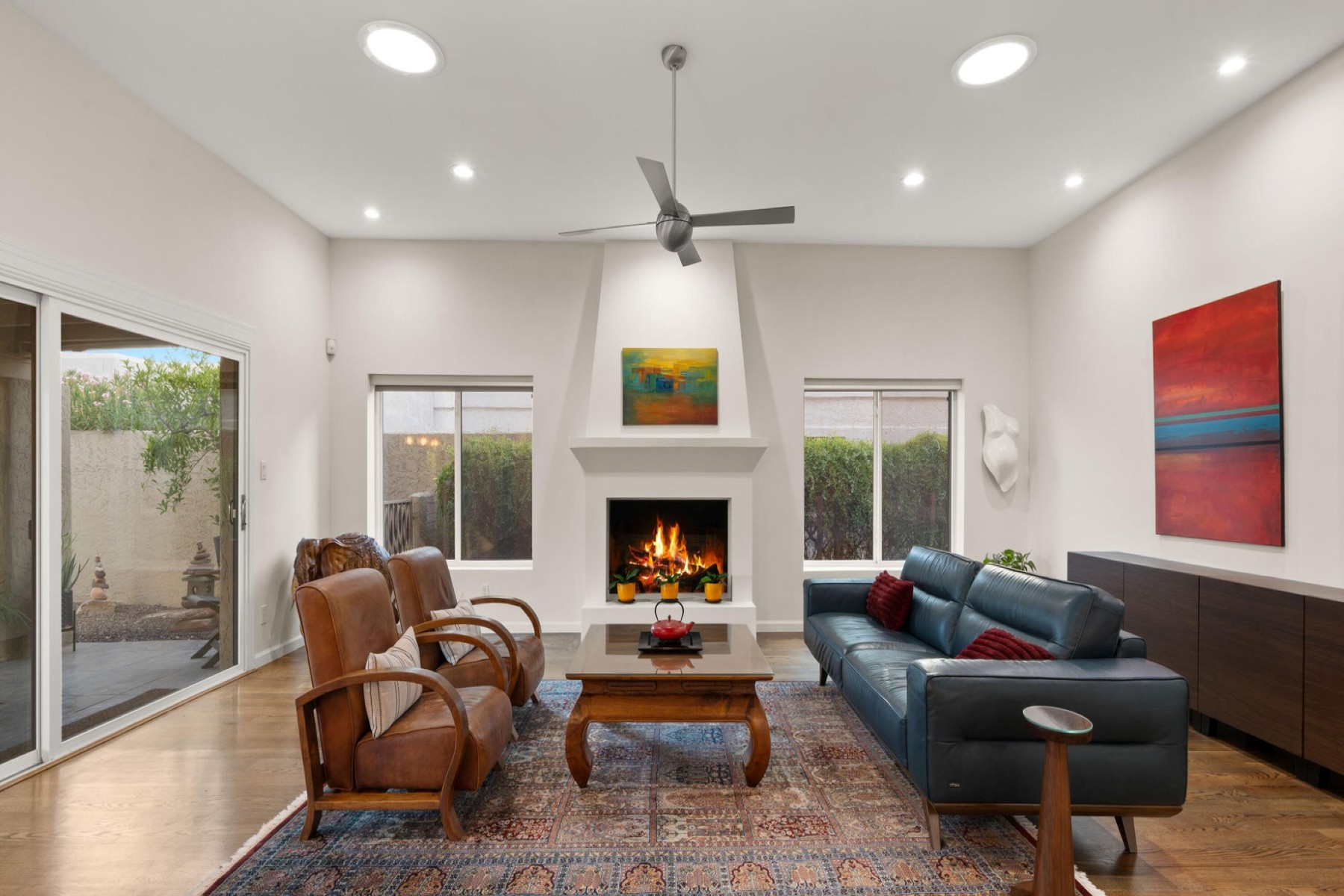 2423 E Marshall Avenue 