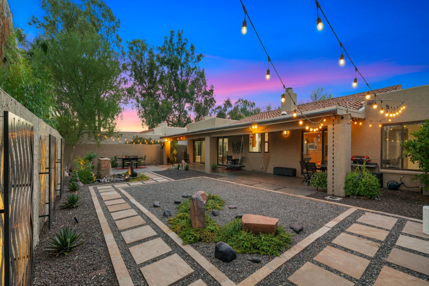 2423 E Marshall Avenue 