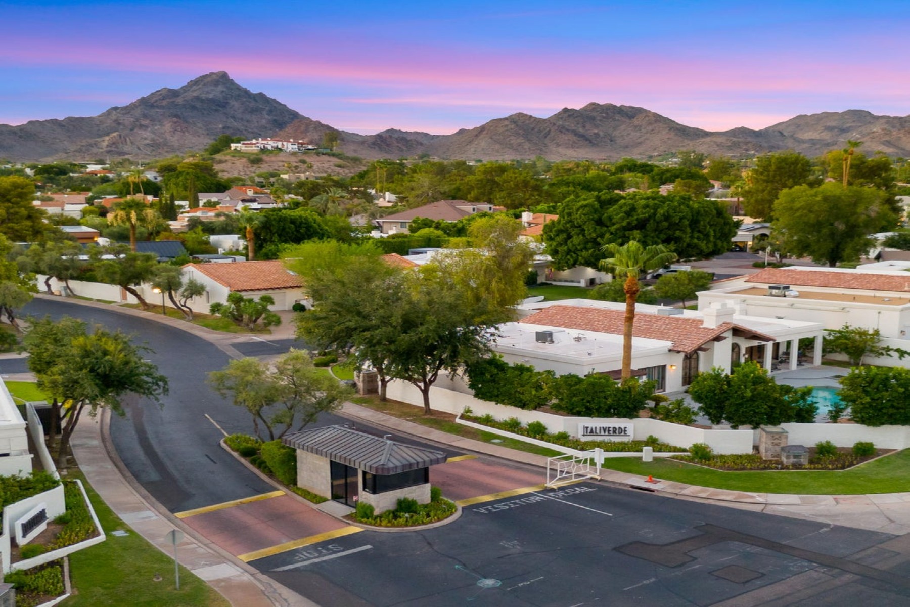 2423 E Marshall Avenue 