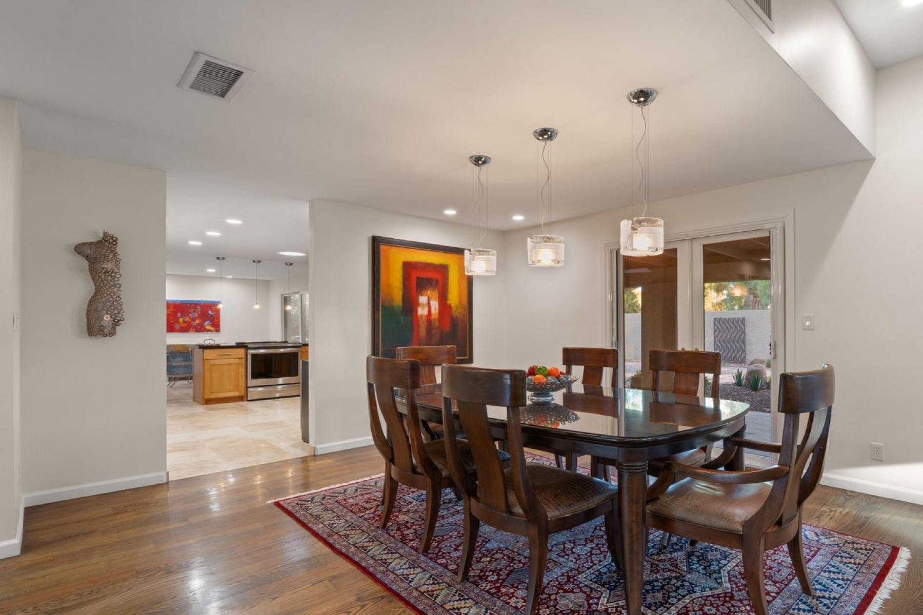 2423 E Marshall Avenue 