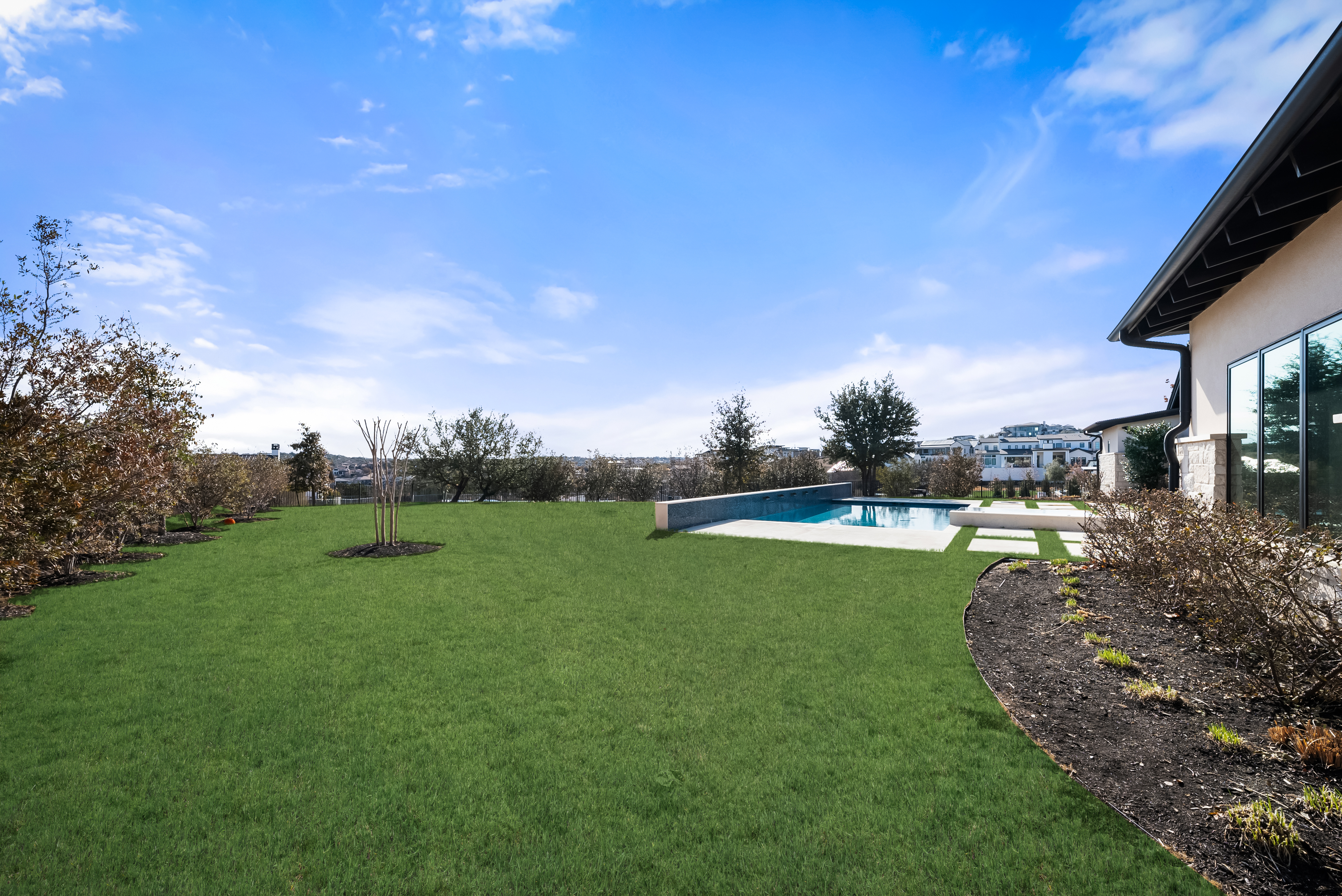 611 Casasanta Trail 