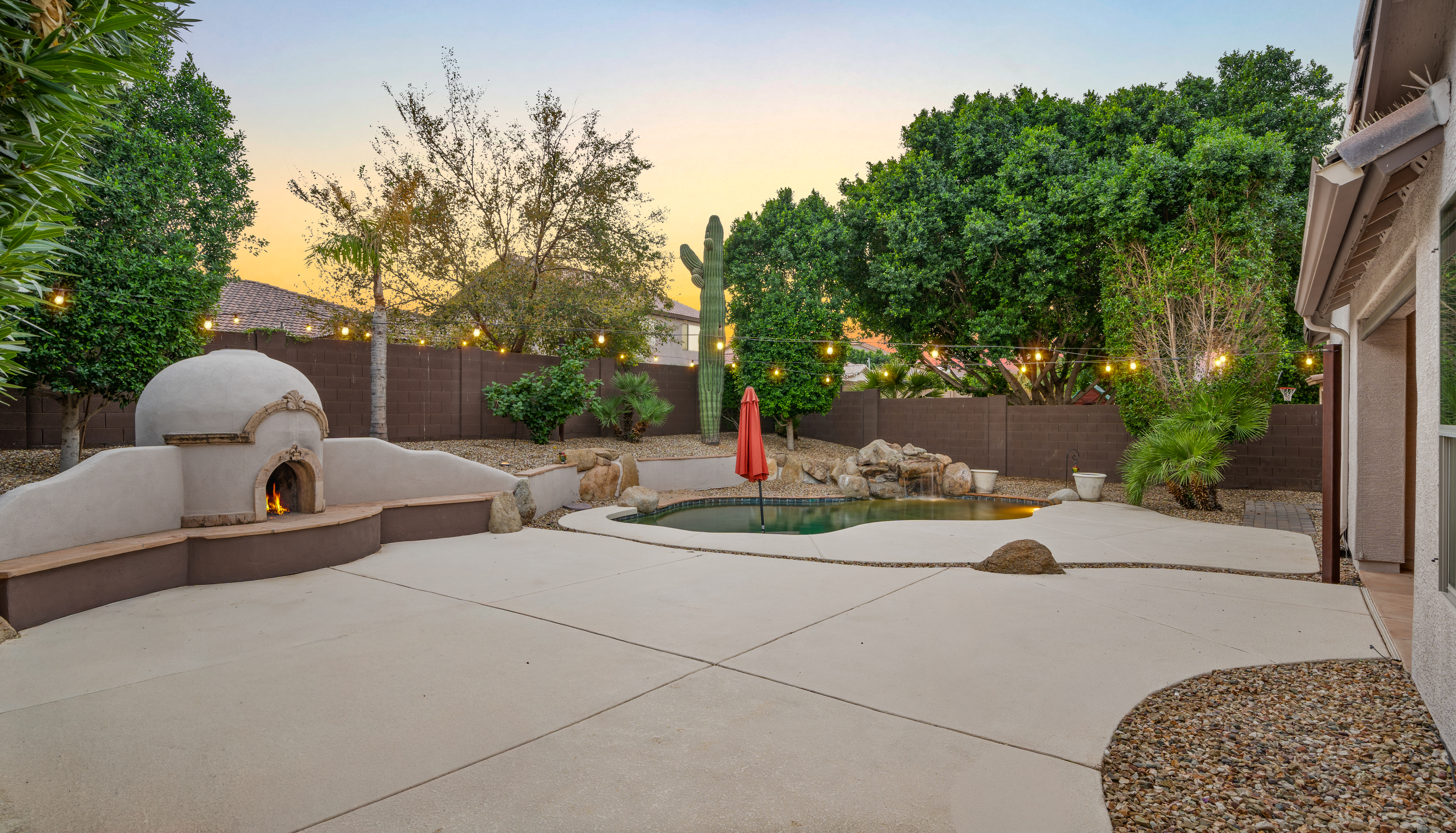 1831 E Valencia Drive 