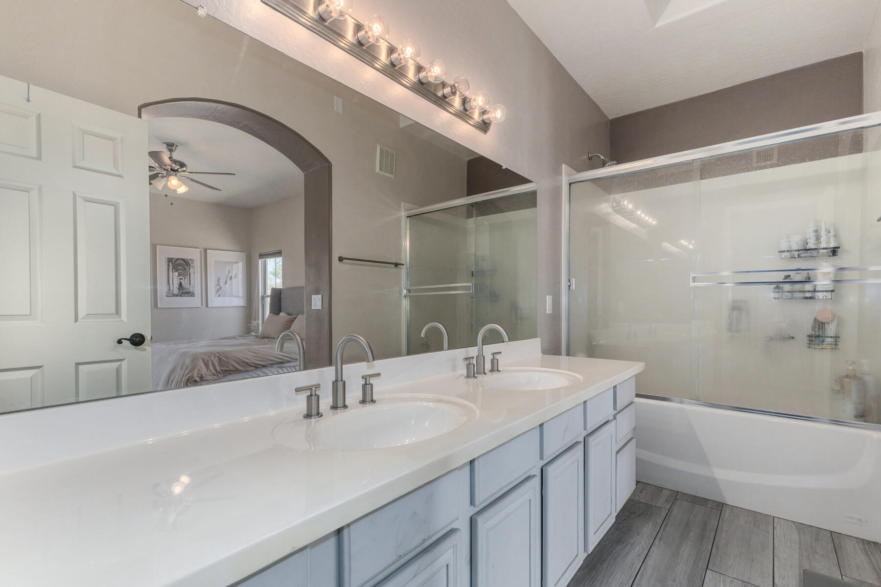 5015 E Cheyenne Drive Unit# 21