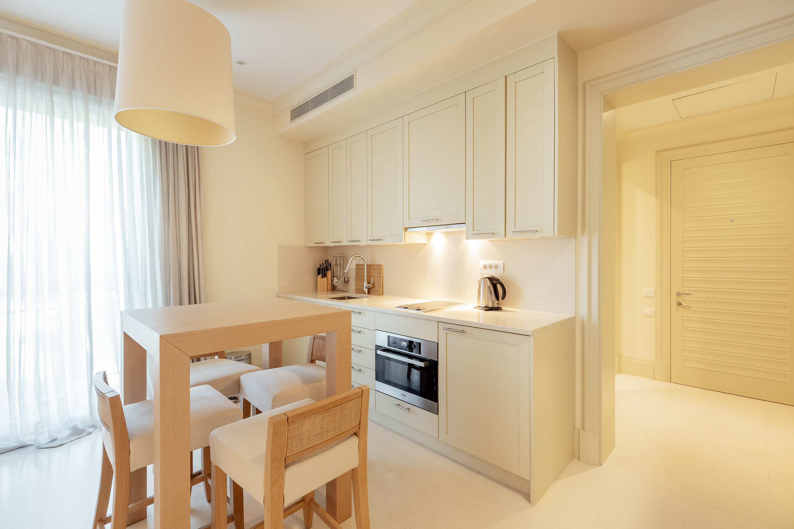 Zeta Building Porto Montenegro