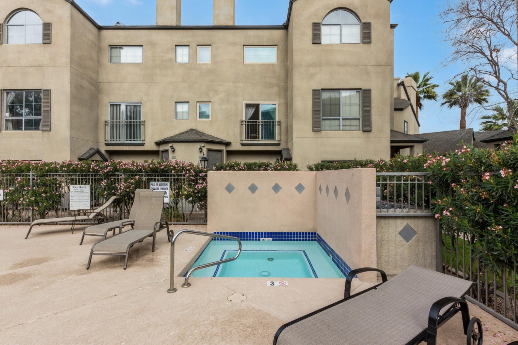 100 E Fillmore Street 216