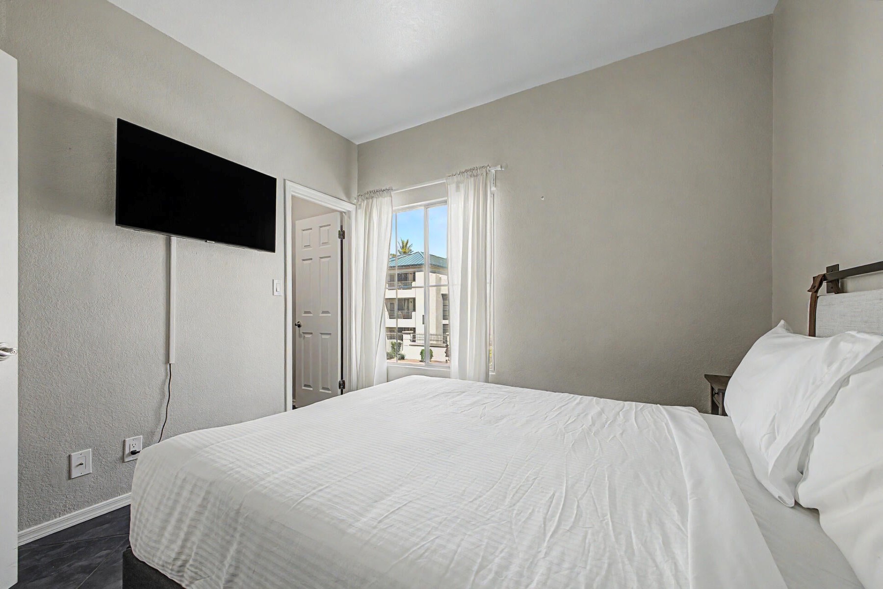 100 E Fillmore Street 216