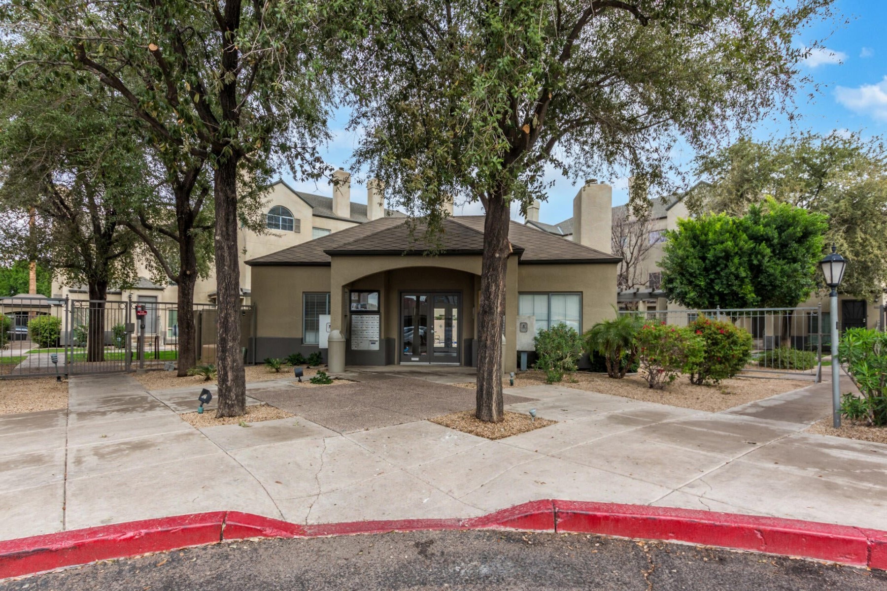 100 E Fillmore Street 216