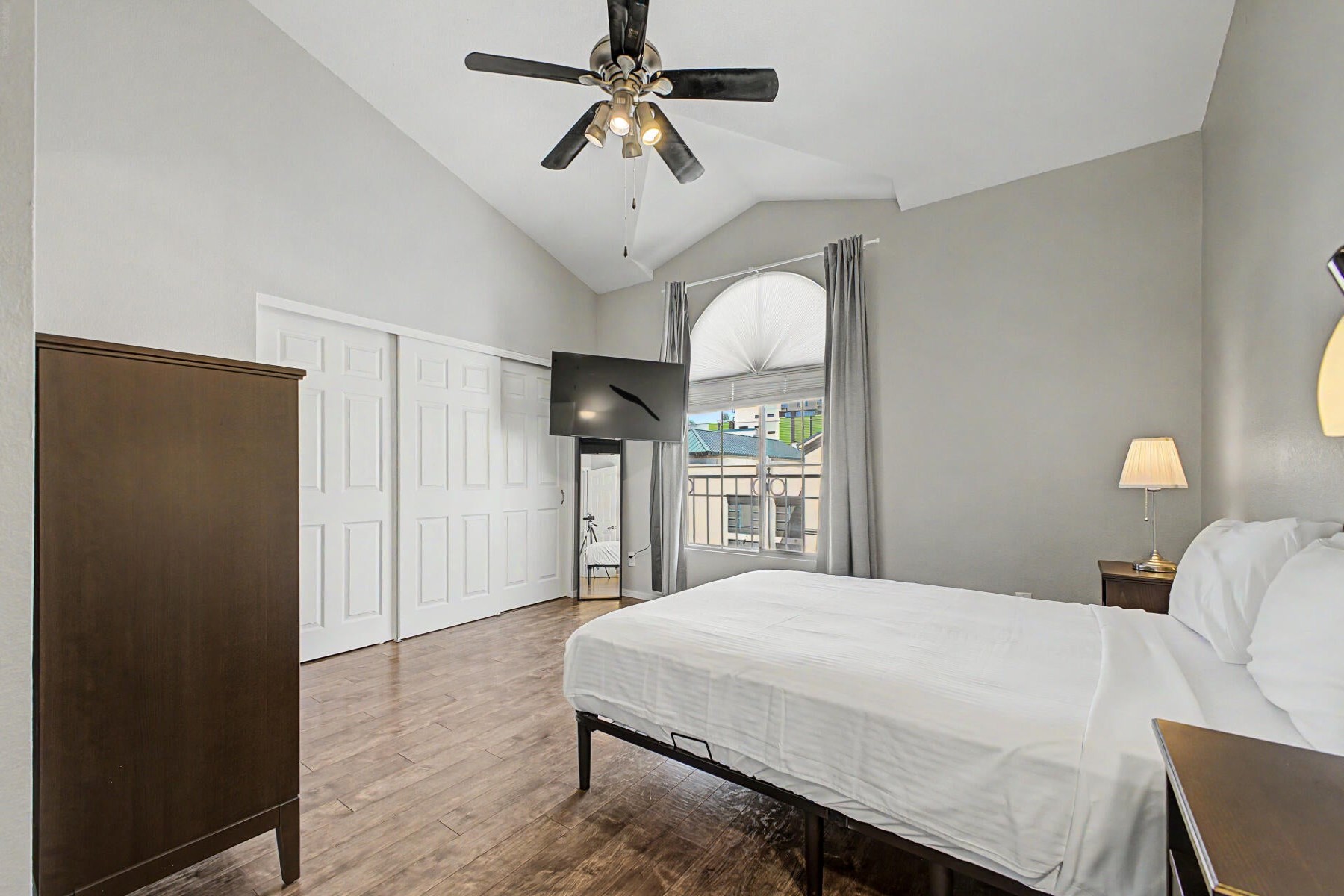 100 E Fillmore Street 216