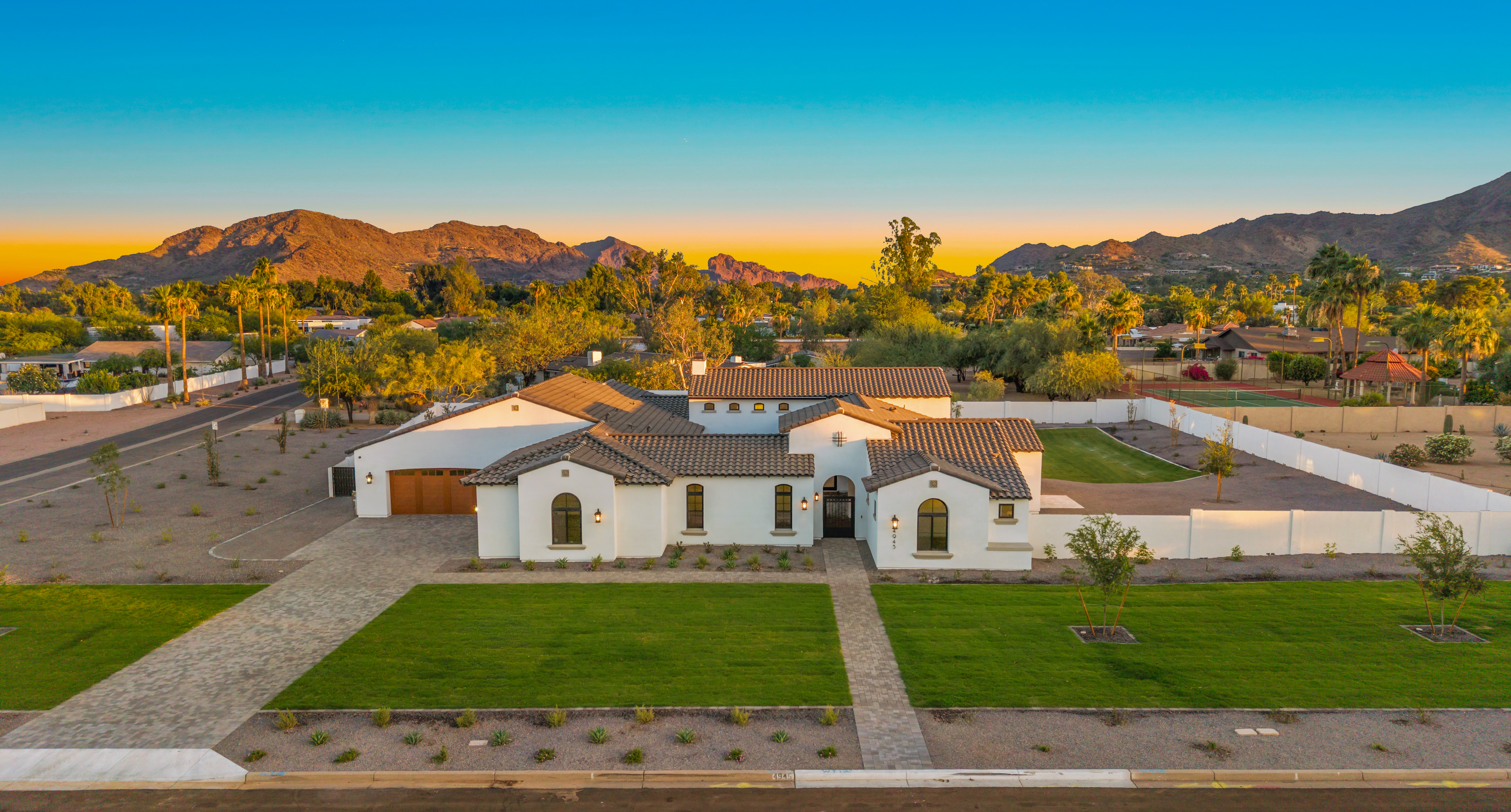 4945 E Mountain View Road 