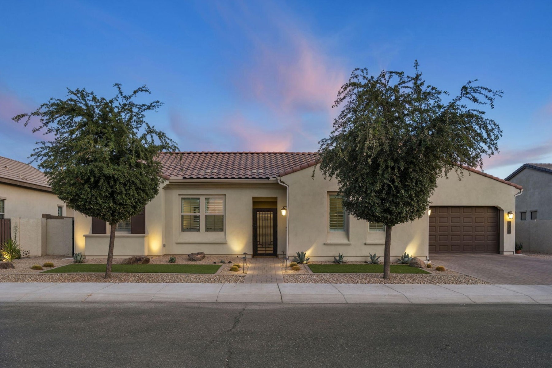 1823 E Watford Court 