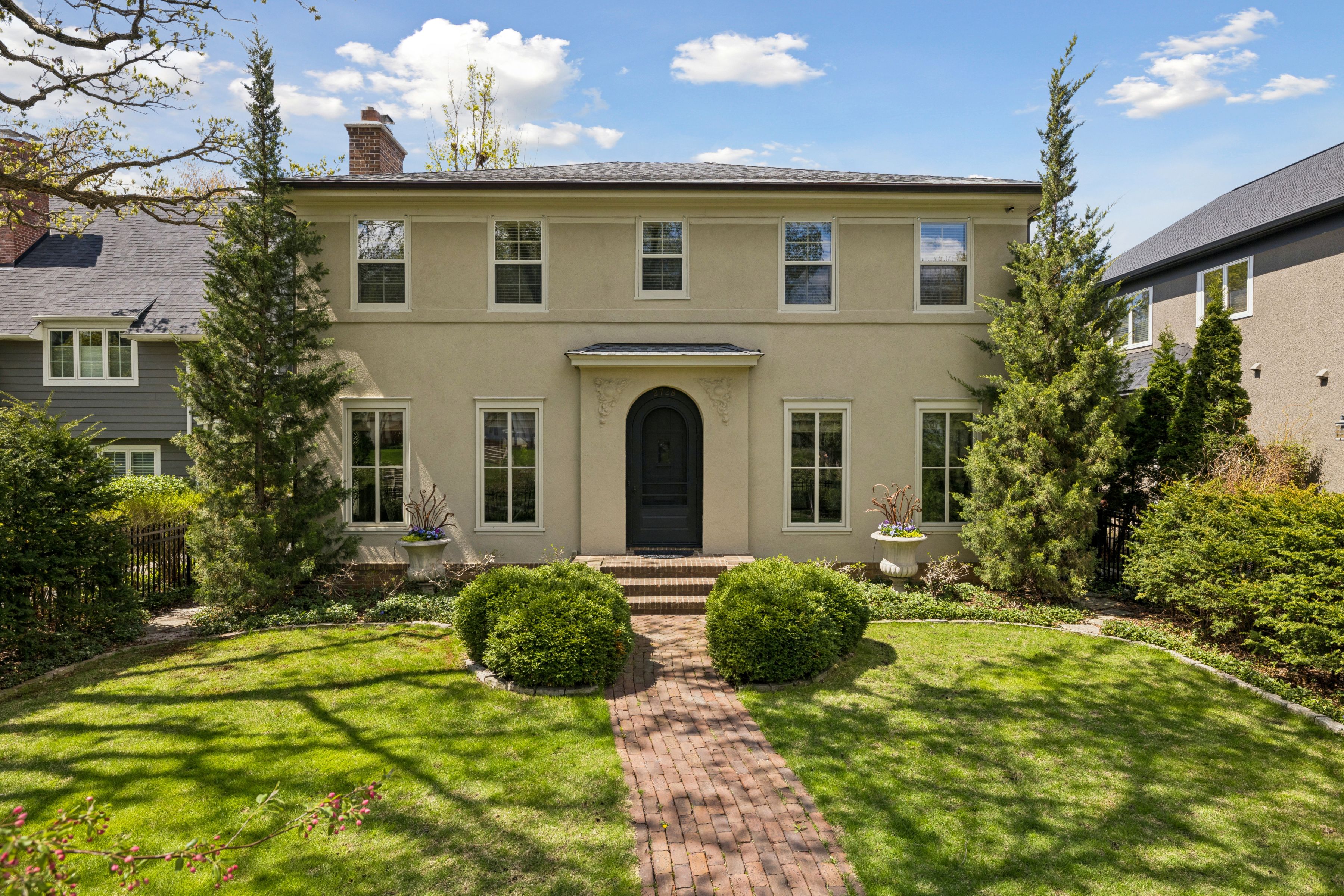 2728 Upton Avenue South 