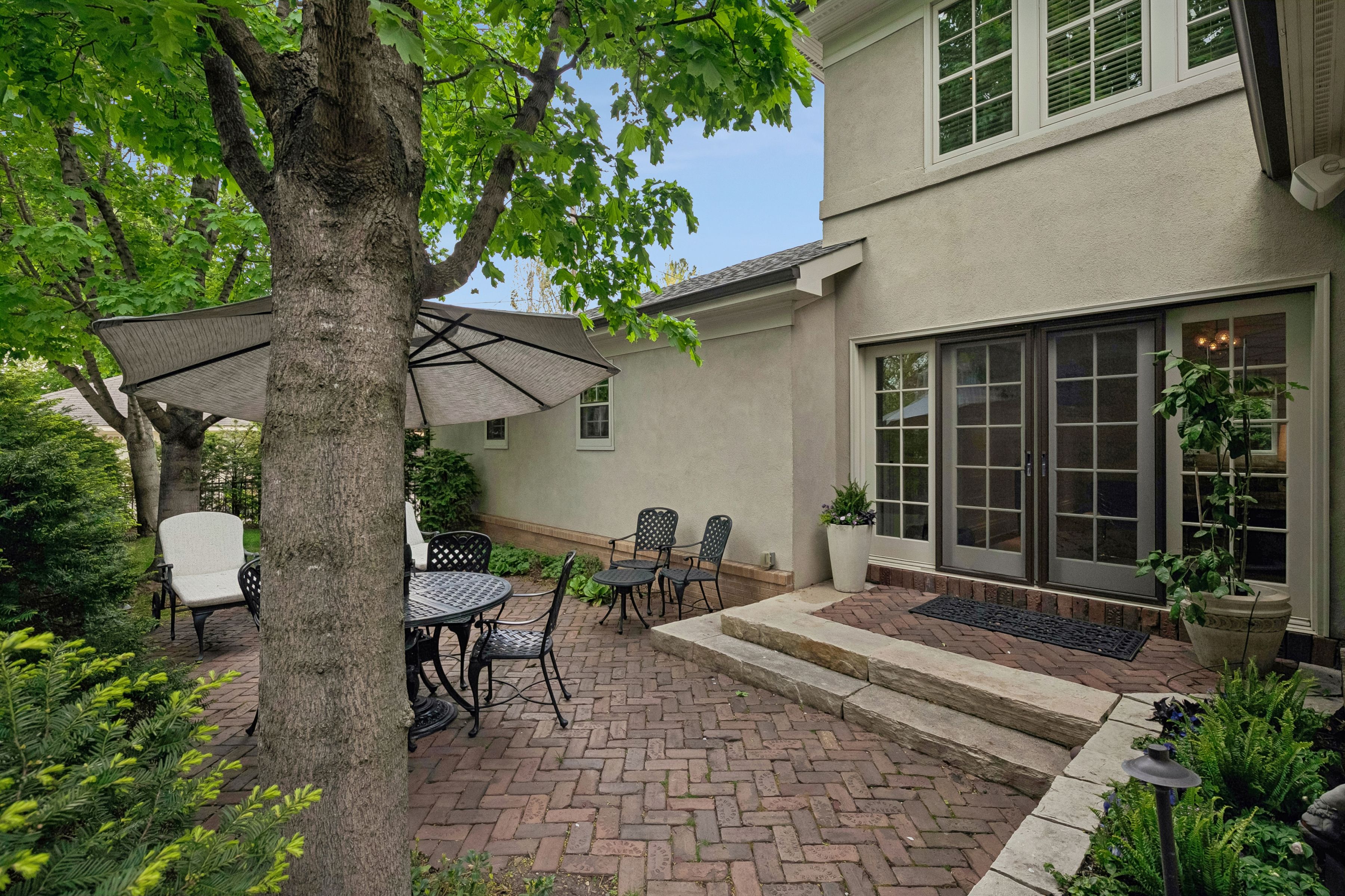 2728 Upton Avenue South 