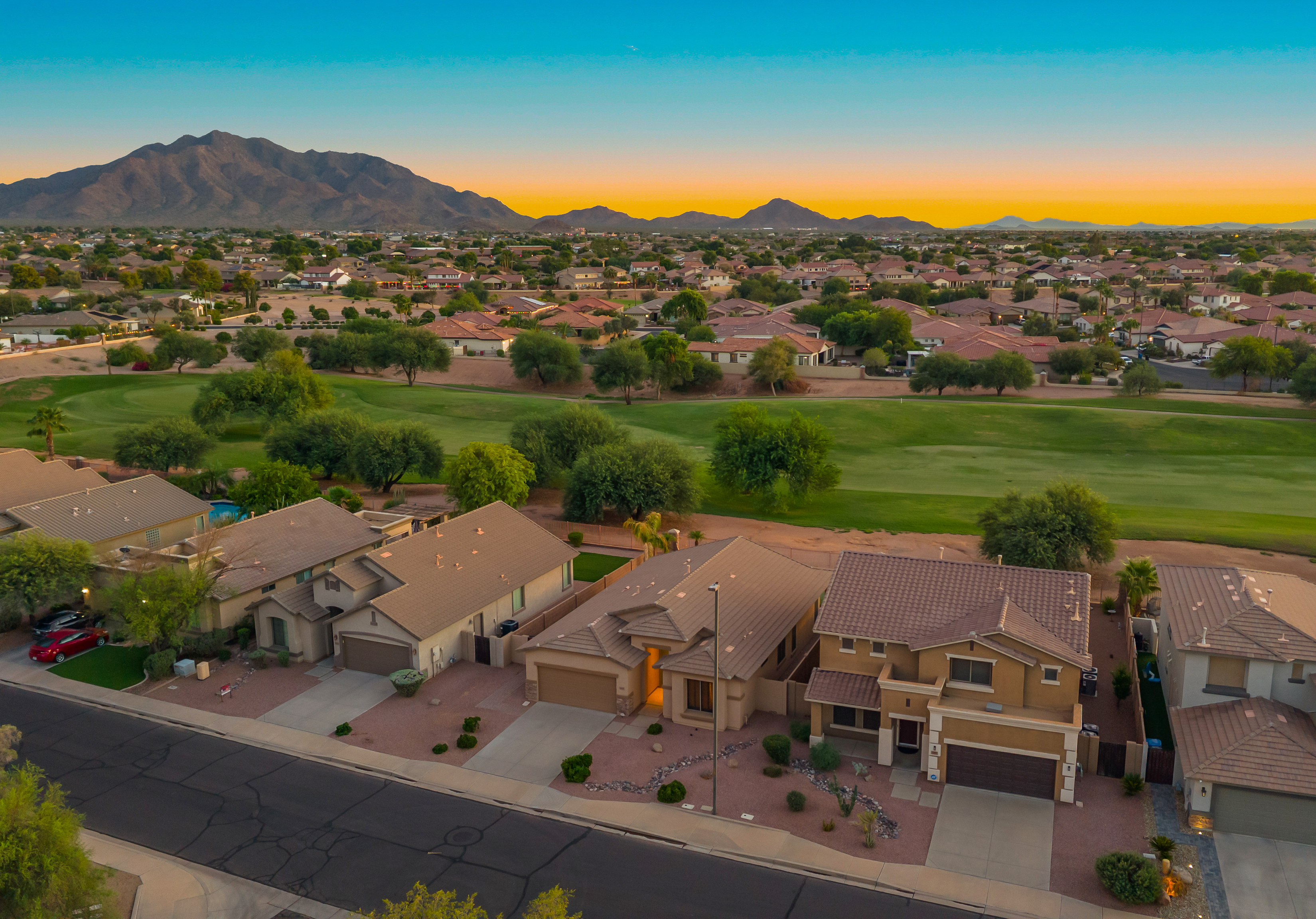 3605 E Meadowview Drive 