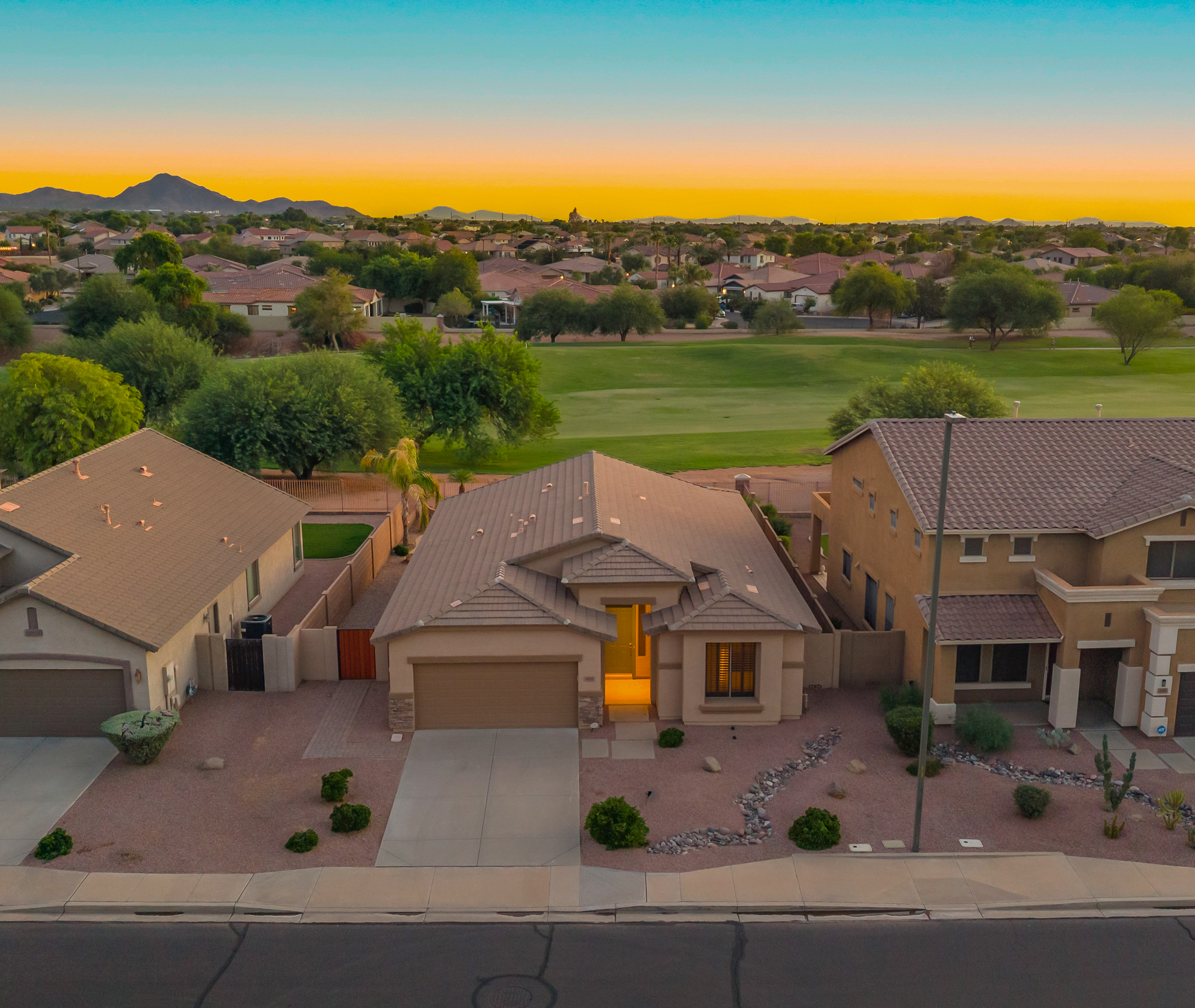 3605 E Meadowview Drive 