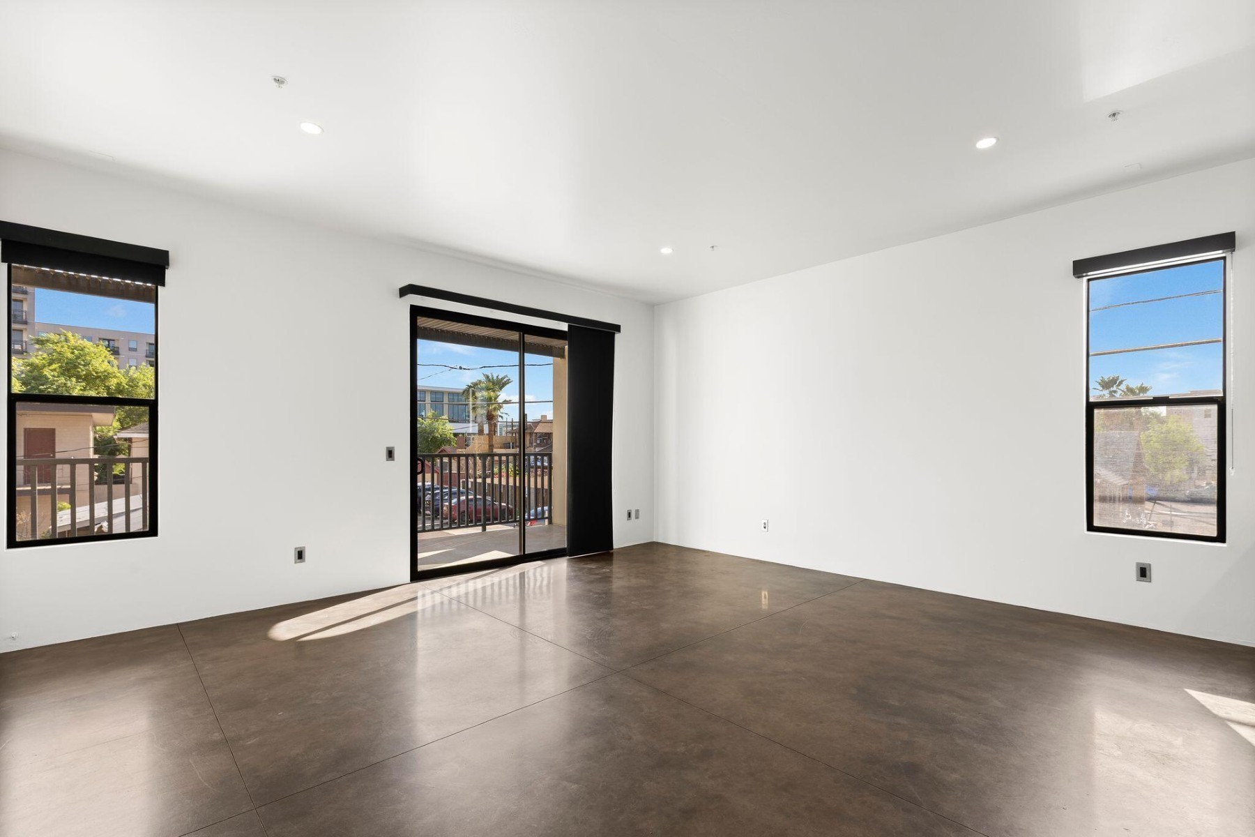 620 N 4th Avenue 7 