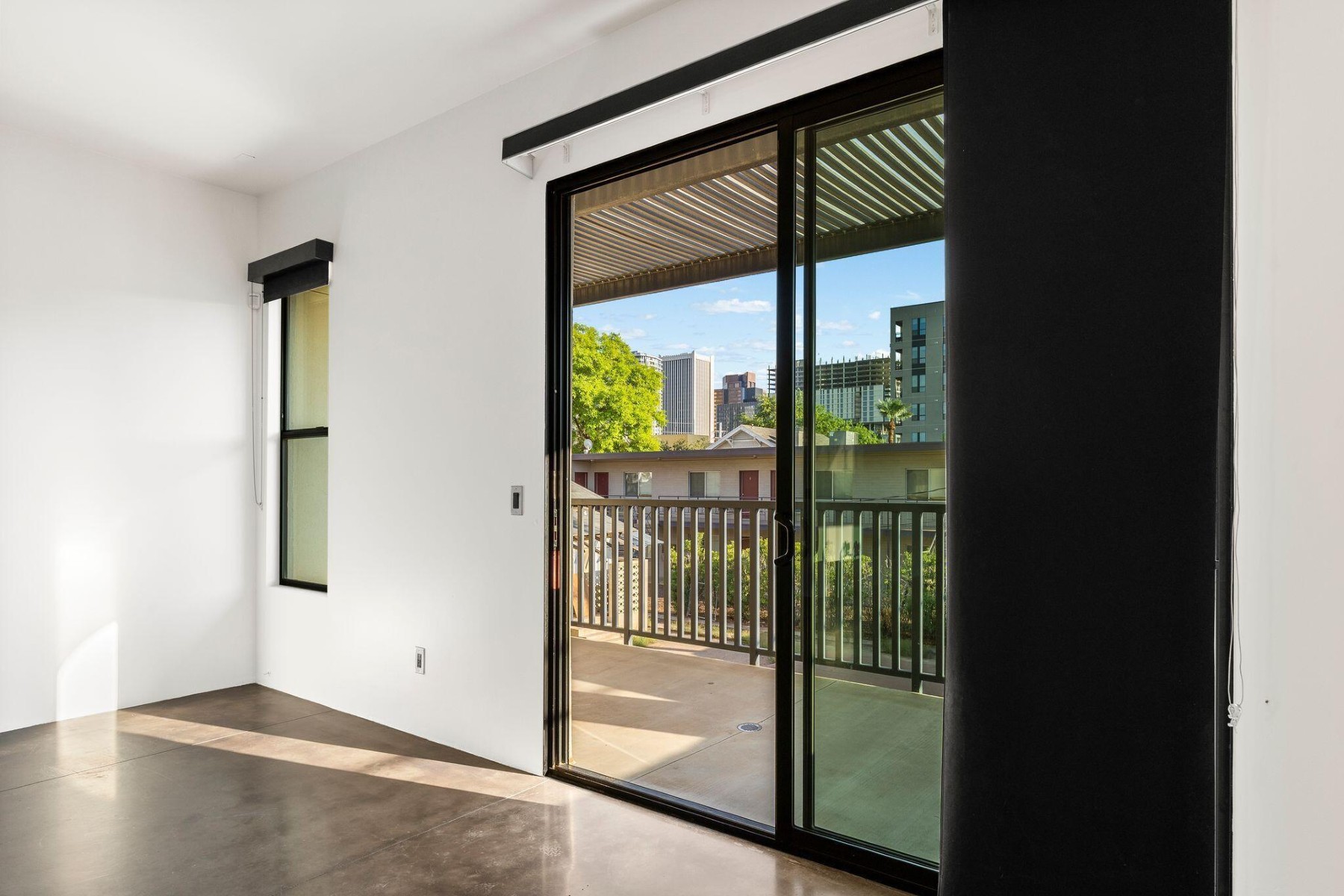 620 N 4th Avenue 7 