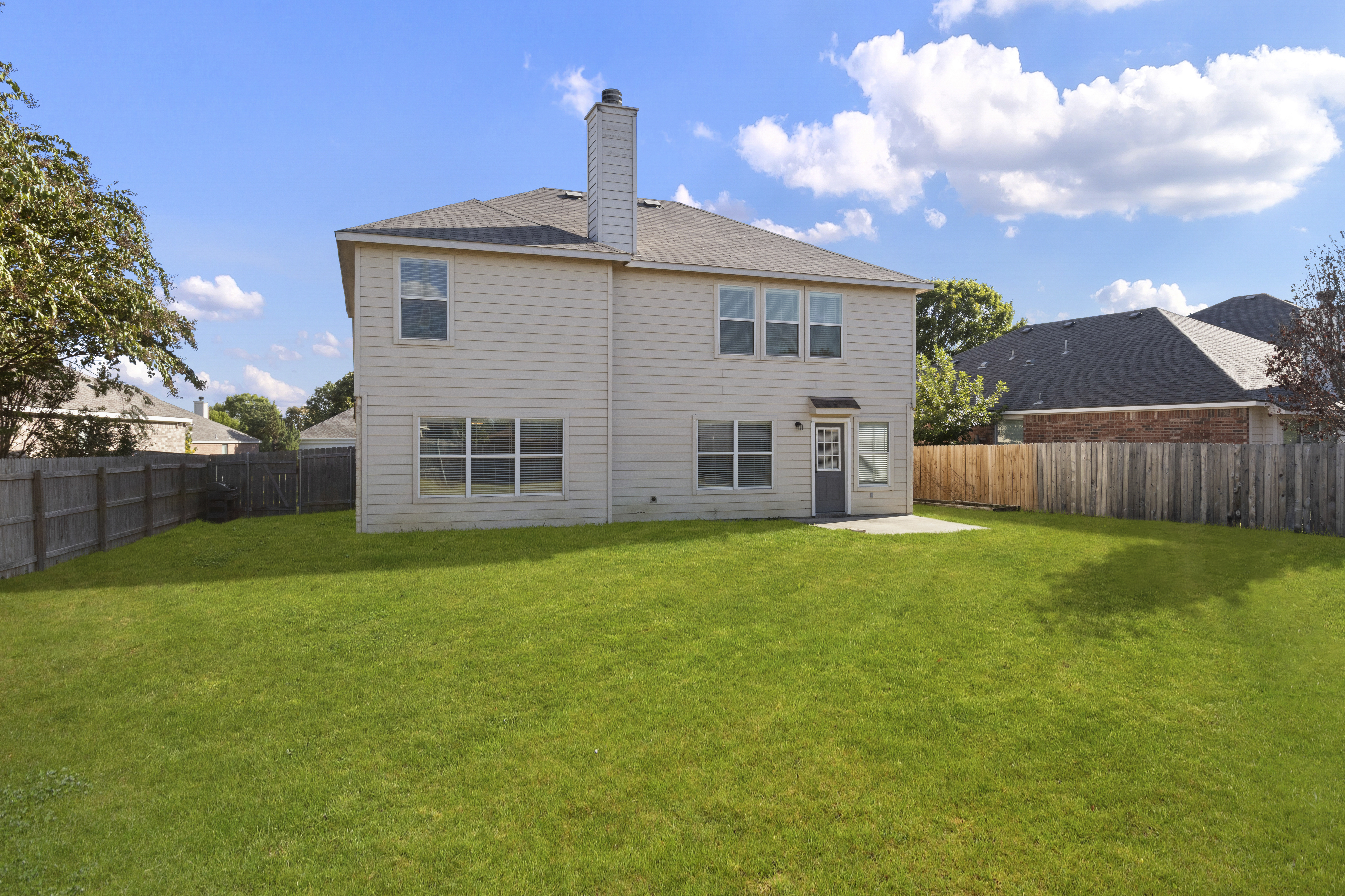 348 King Elder Lane 
