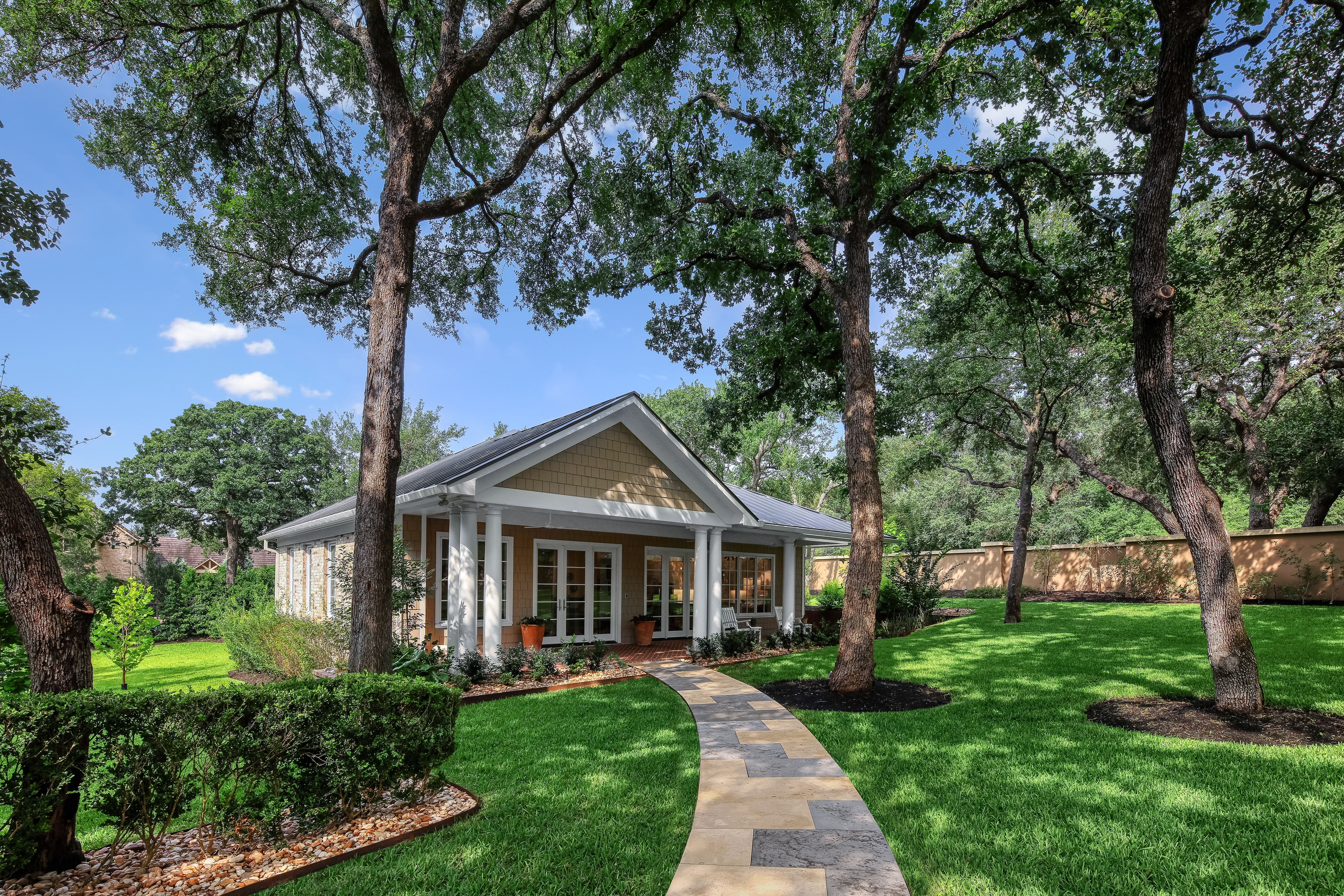 2700 Island Ledge Cove 