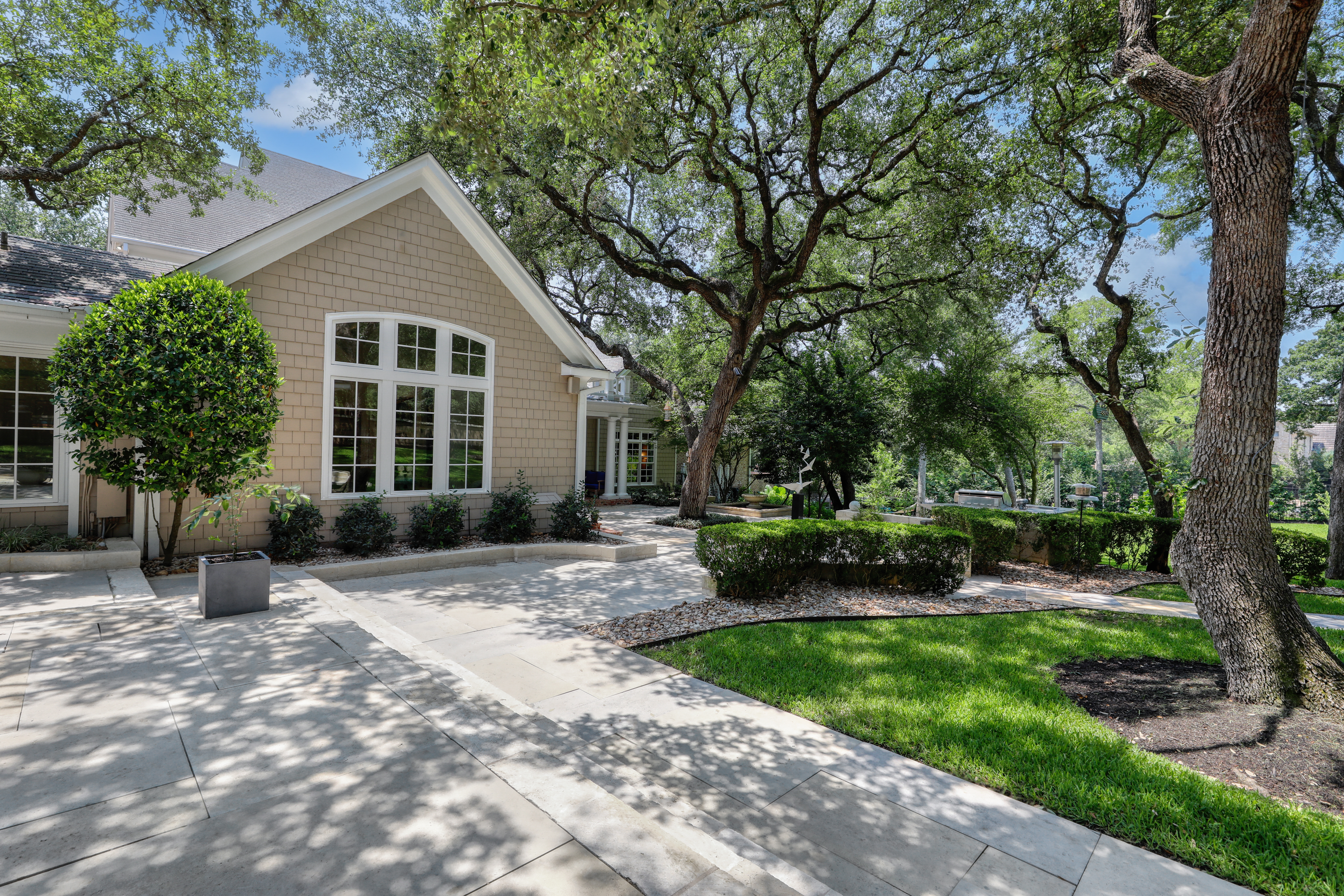 2700 Island Ledge Cove 