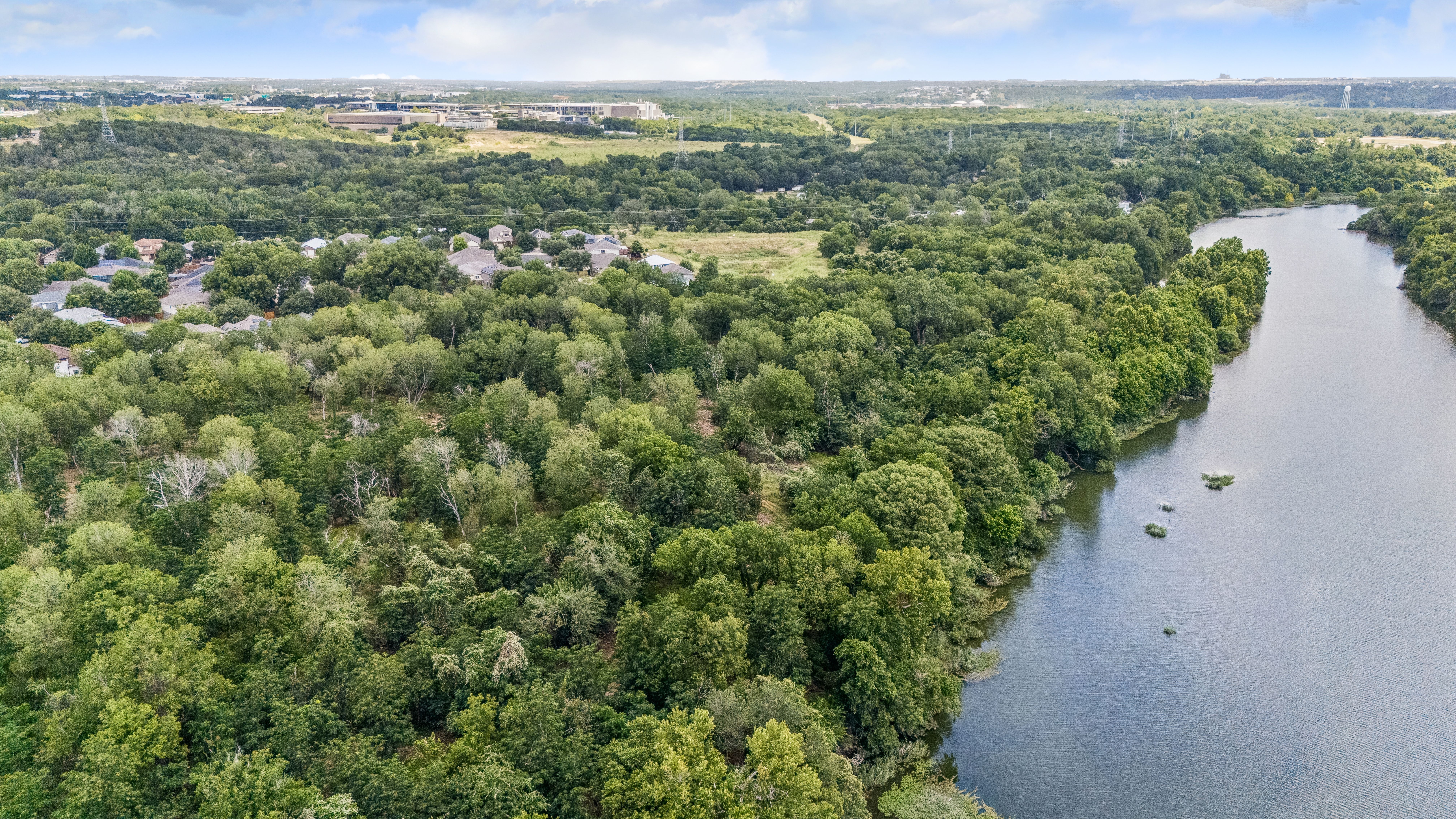 7104 Bay City Bend 