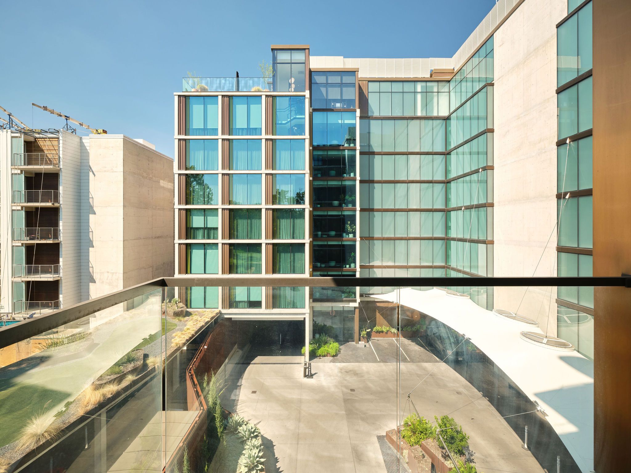 1211 West Riverside Drive 4D