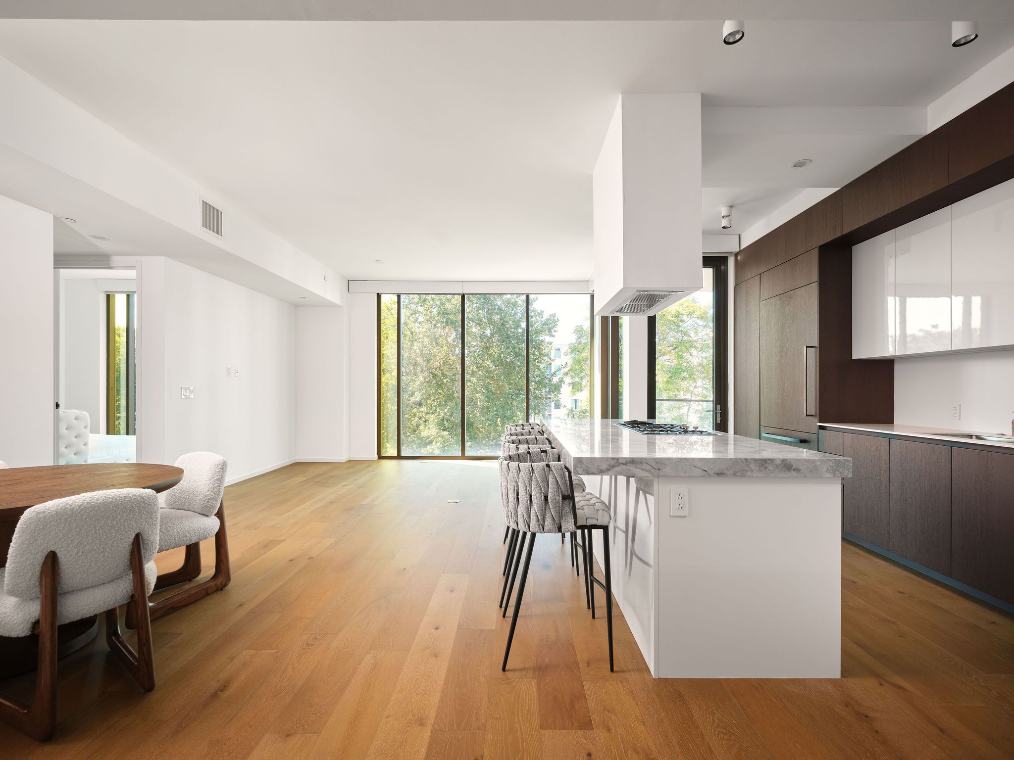 1211 West Riverside Drive 4D
