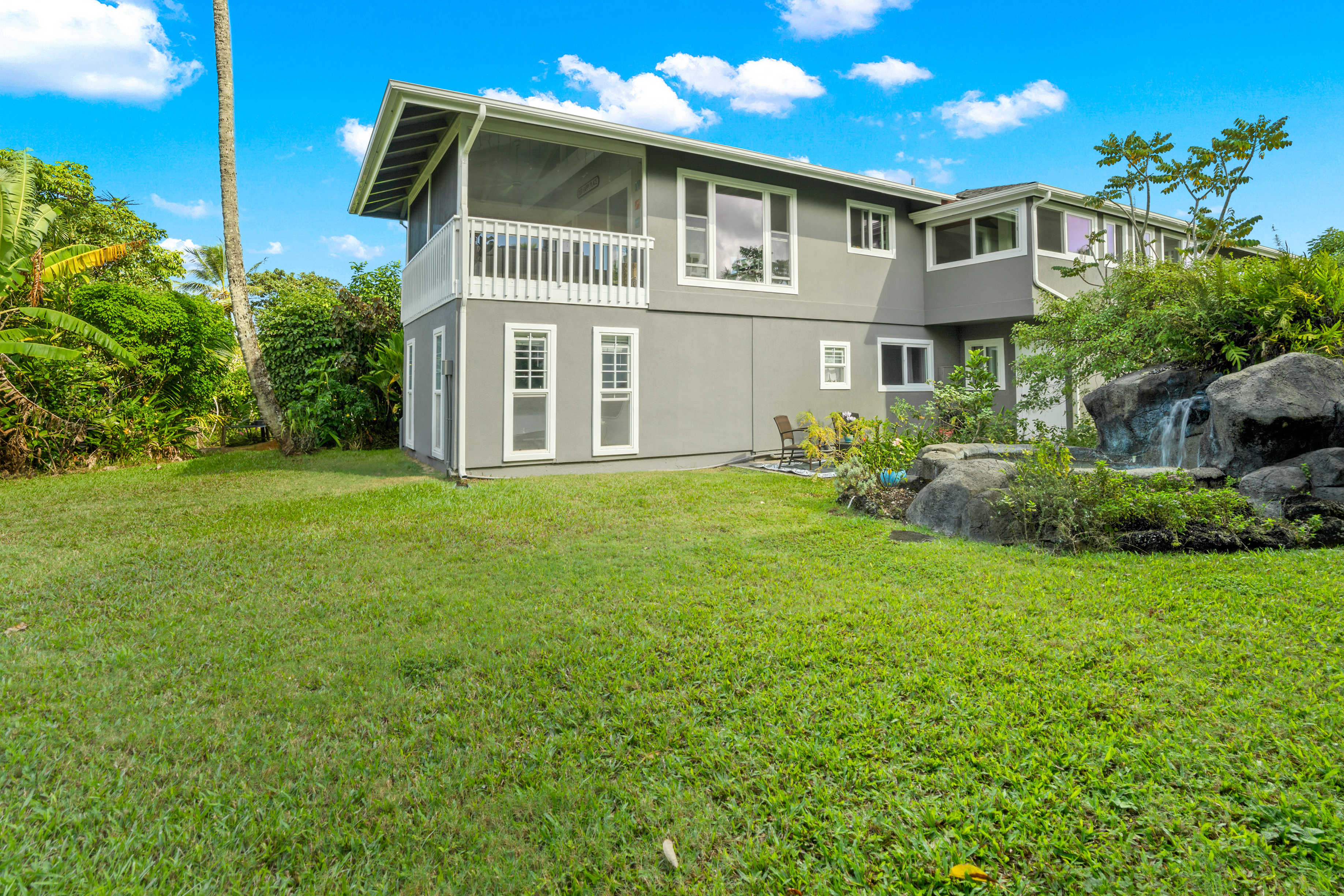 5020 EMMALANI DR 