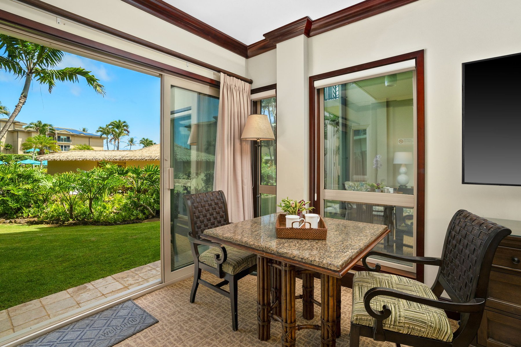 4-820 KUHIO HWY Unit# E106