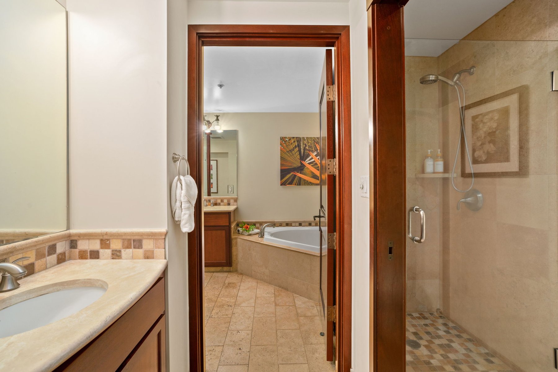 4-820 KUHIO HWY Unit# E106