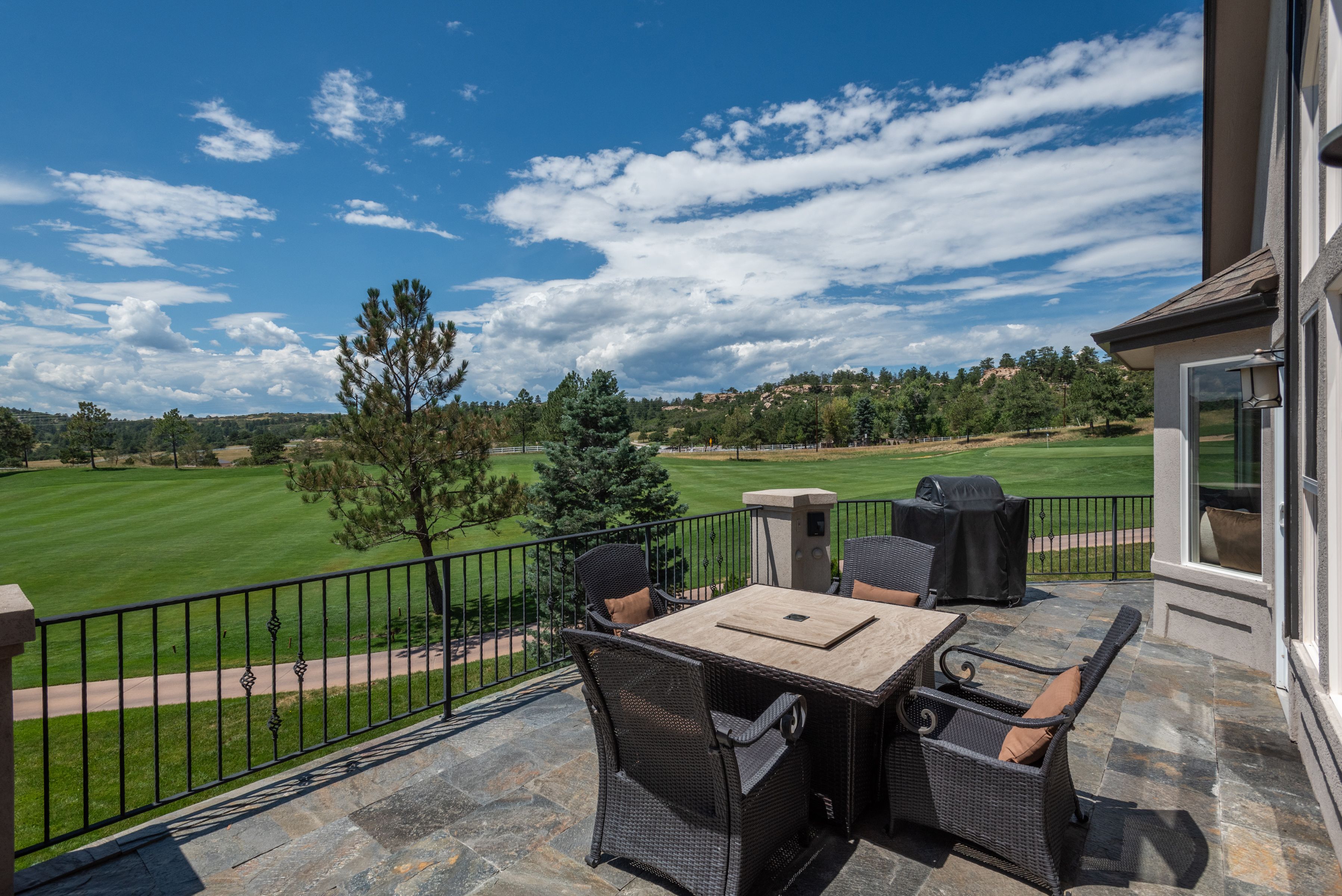 1339 Castlepoint Circle 