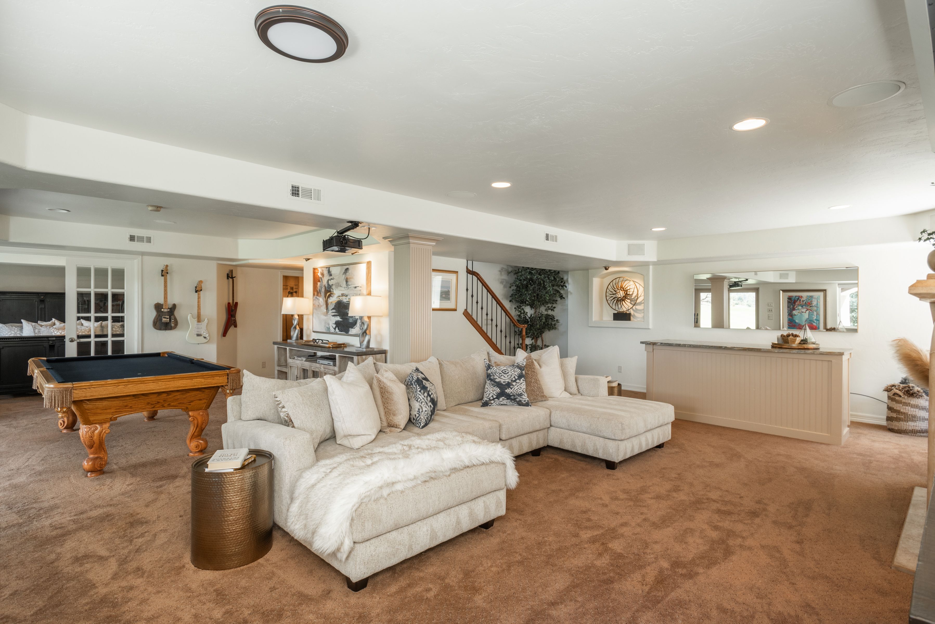 1339 Castlepoint Circle 