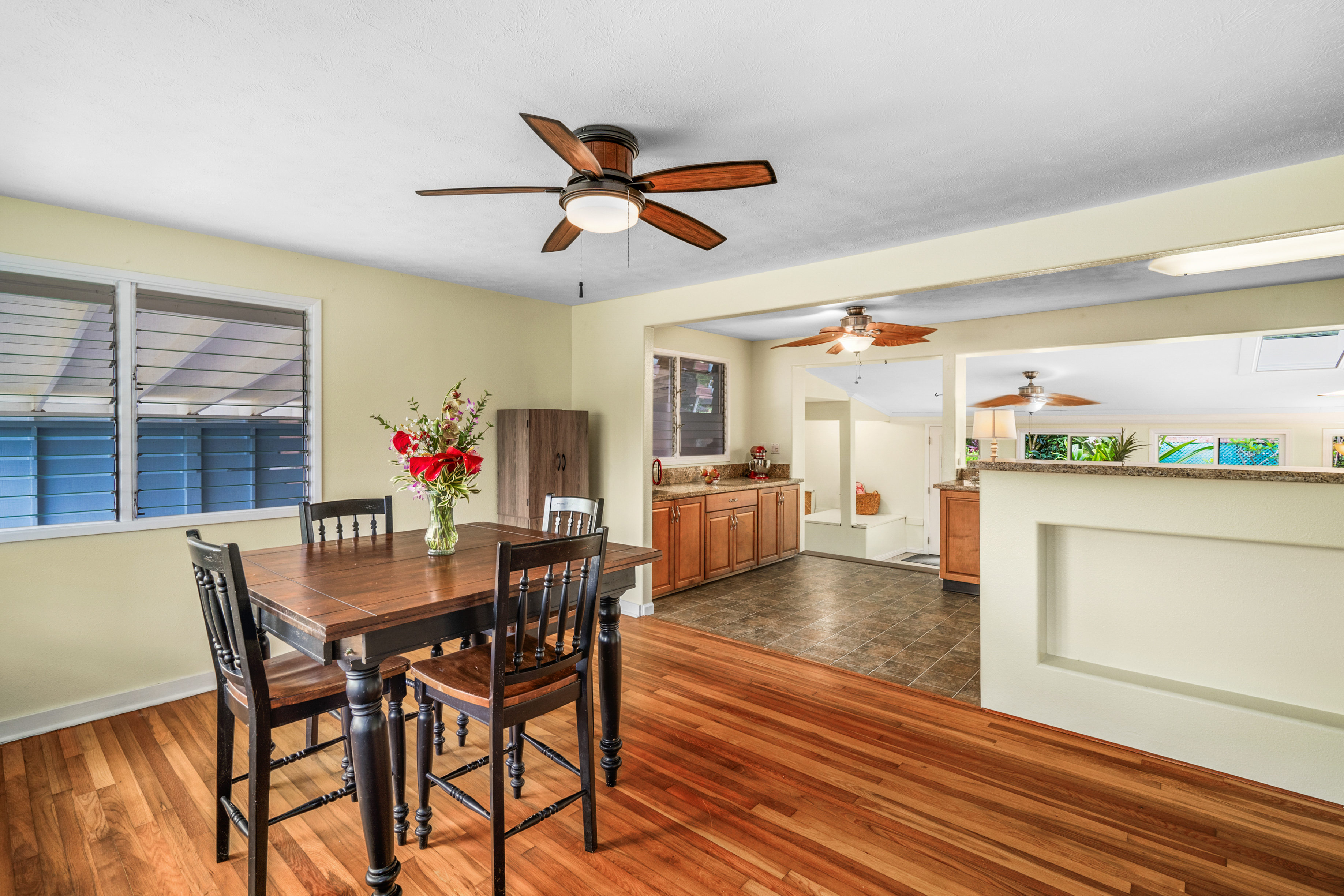 5837 OLOHENA RD Unit# Unit A