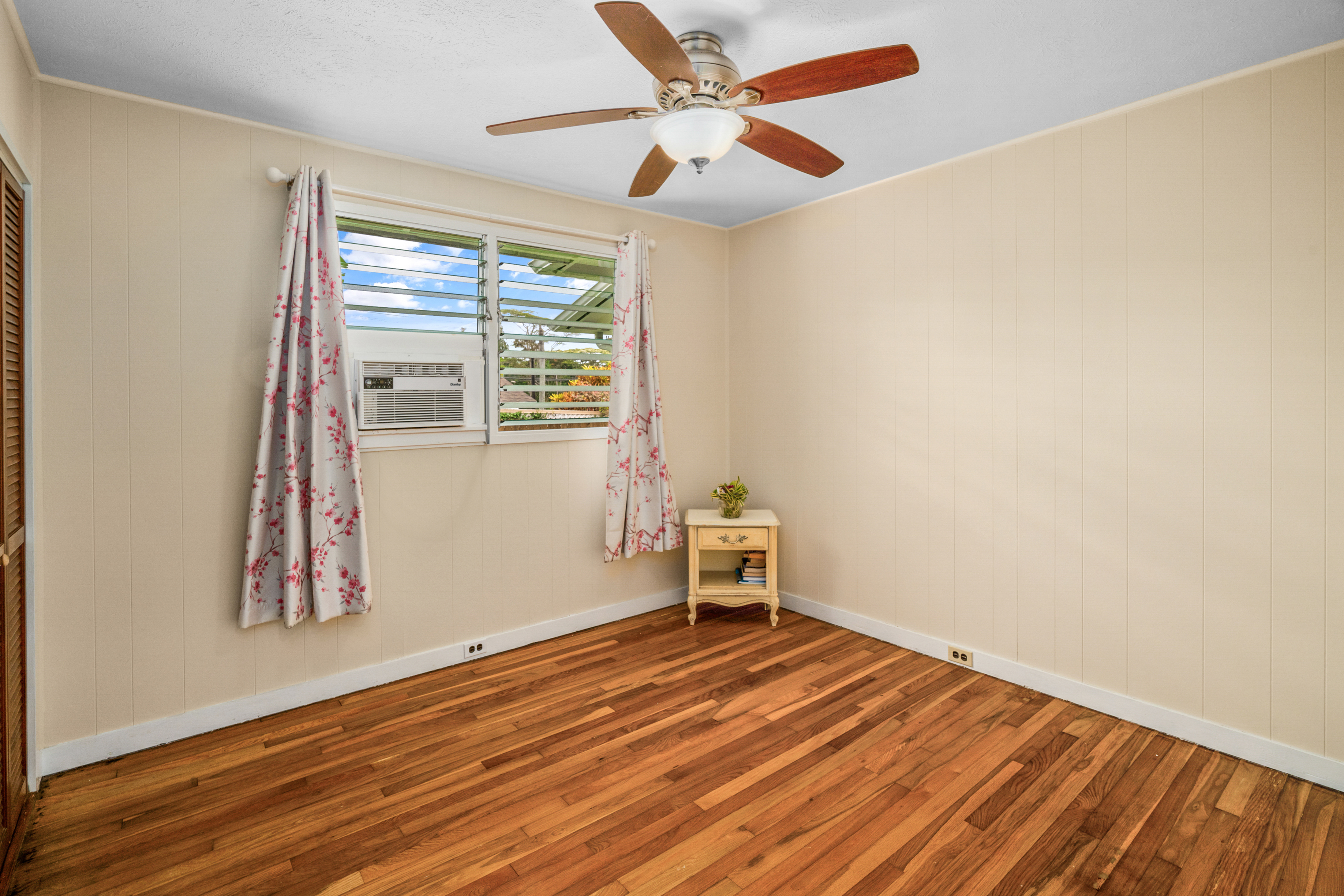 5837 OLOHENA RD Unit# Unit A