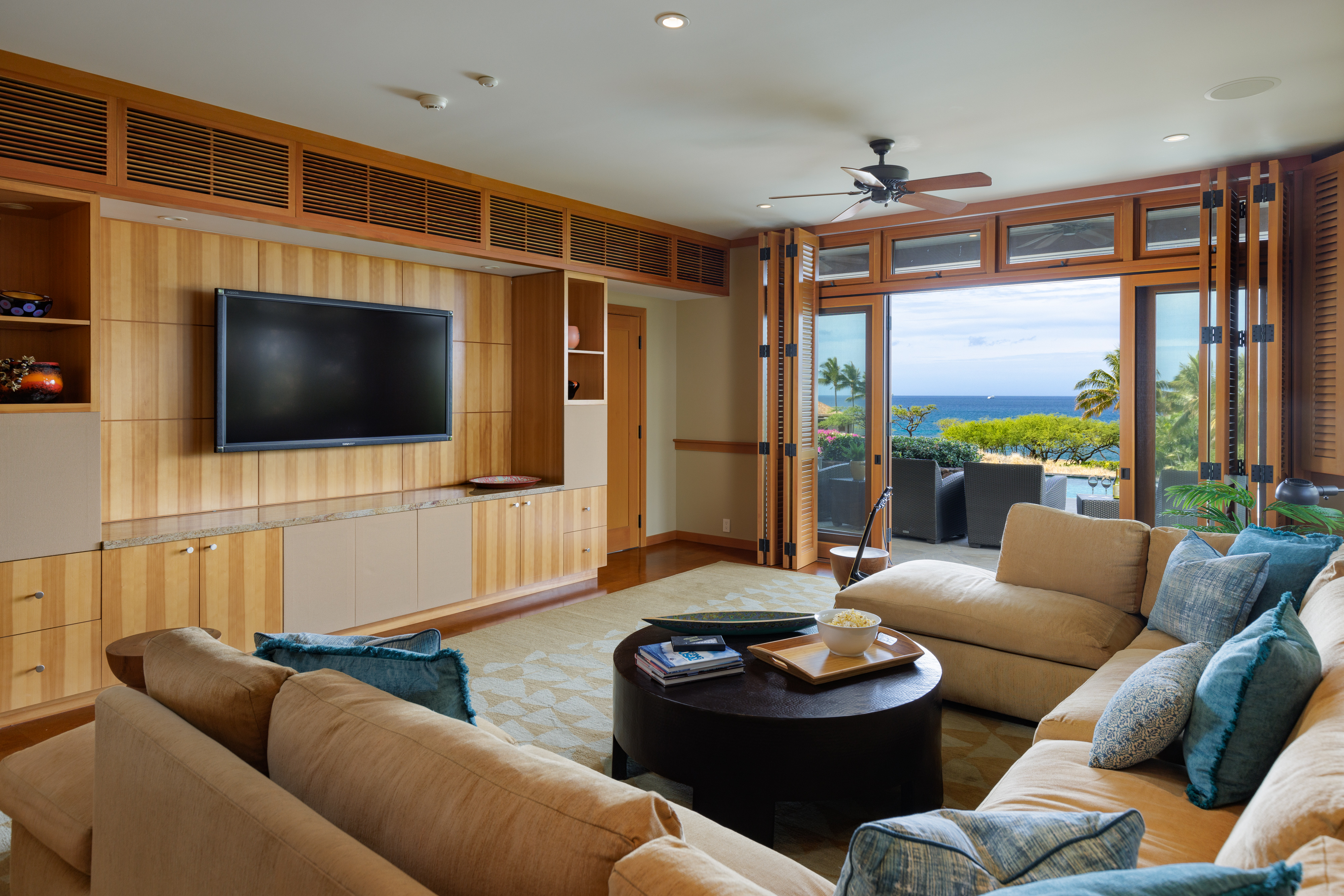 62-3646 Kiekiena Place 