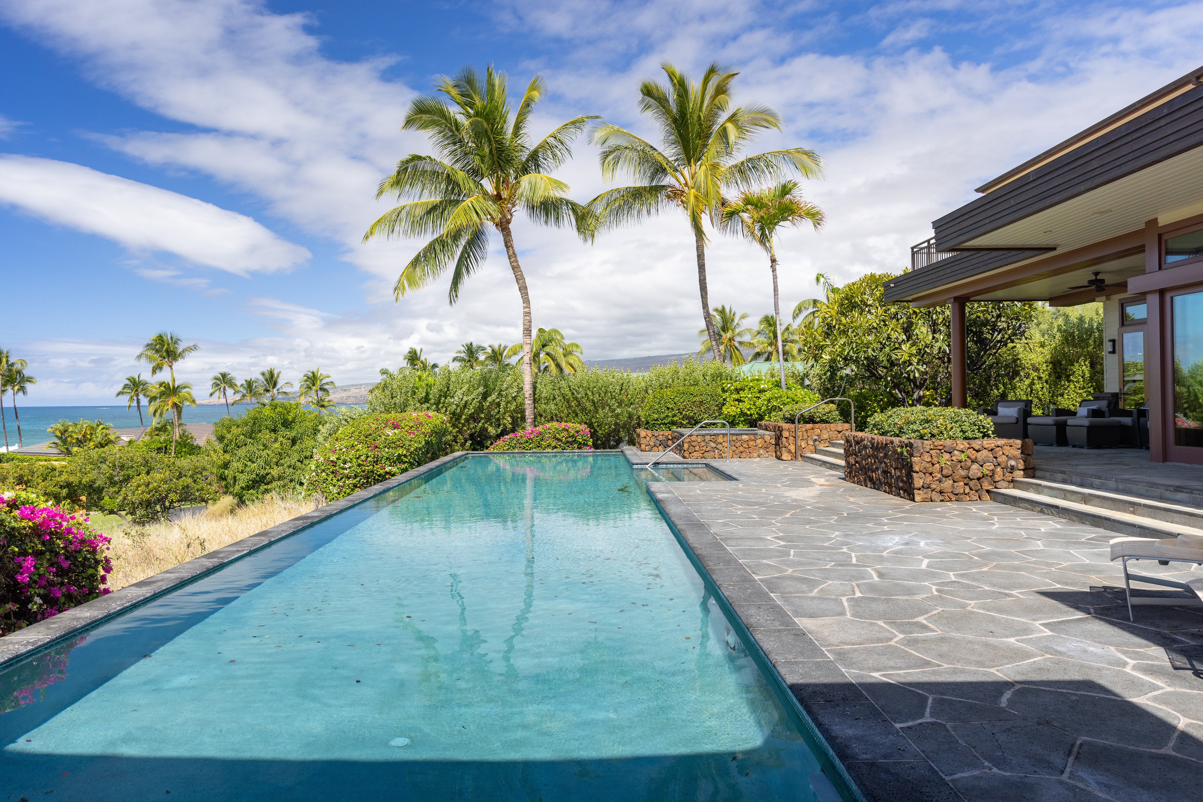 62-3646 Kiekiena Place 