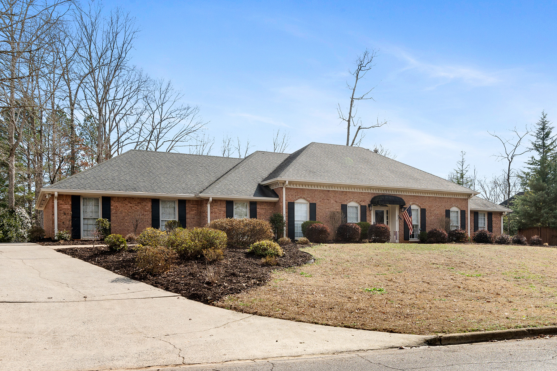 11800 Mountain Laurel Drive