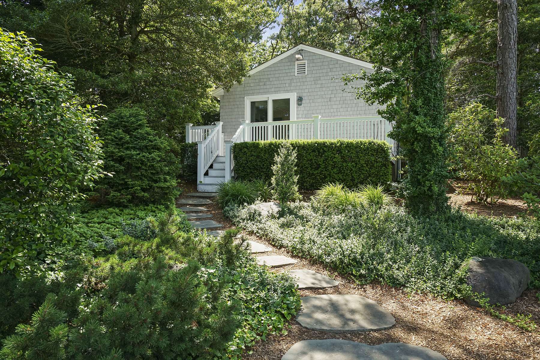 198-227 Bridge Street