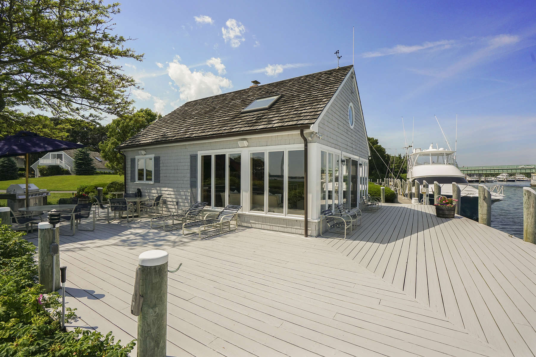 198-227 Bridge Street