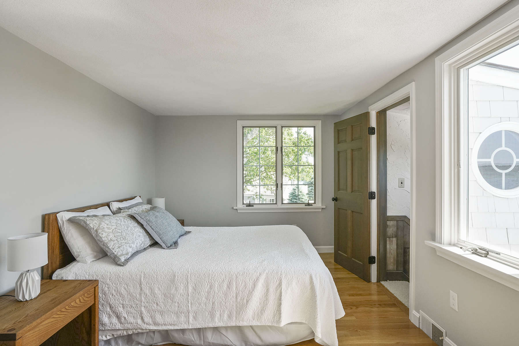 198-227 Bridge Street