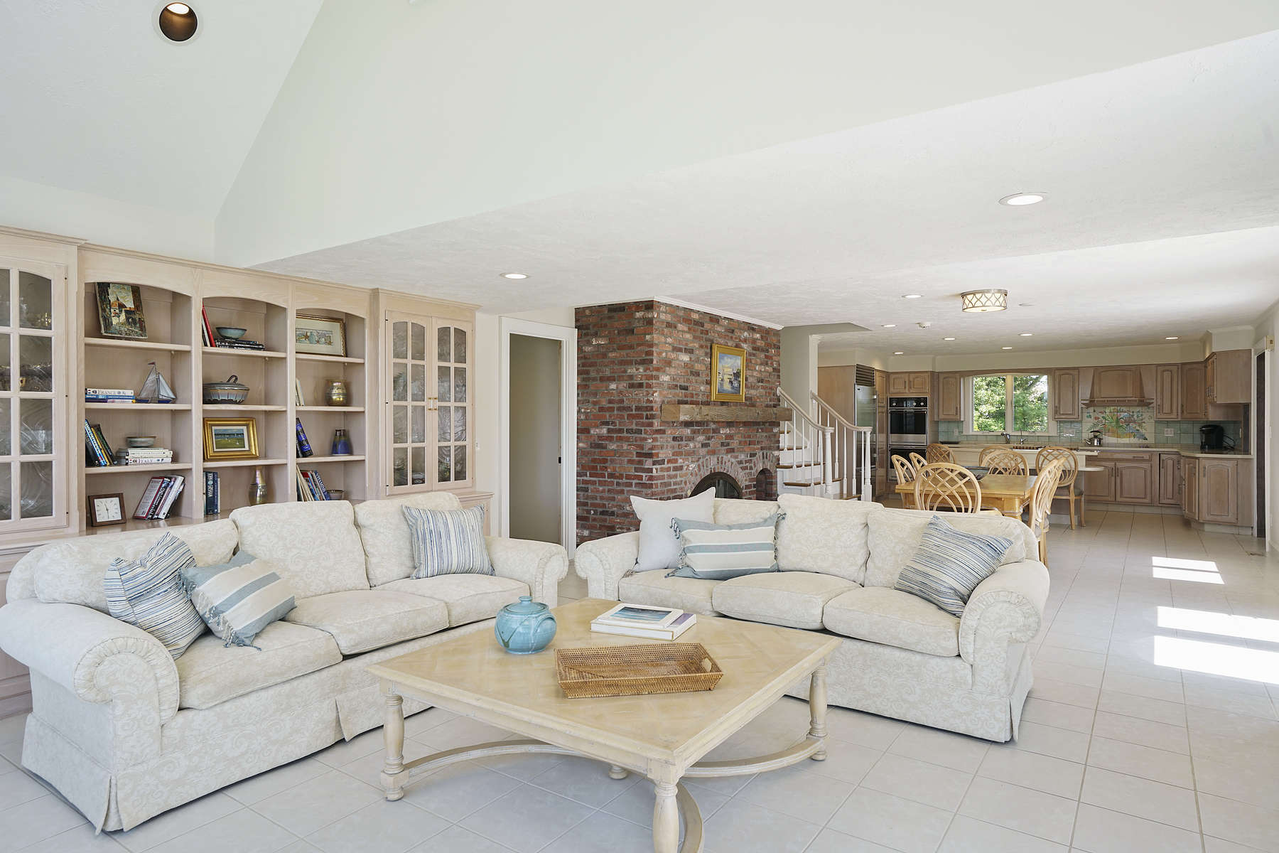 198-227 Bridge Street