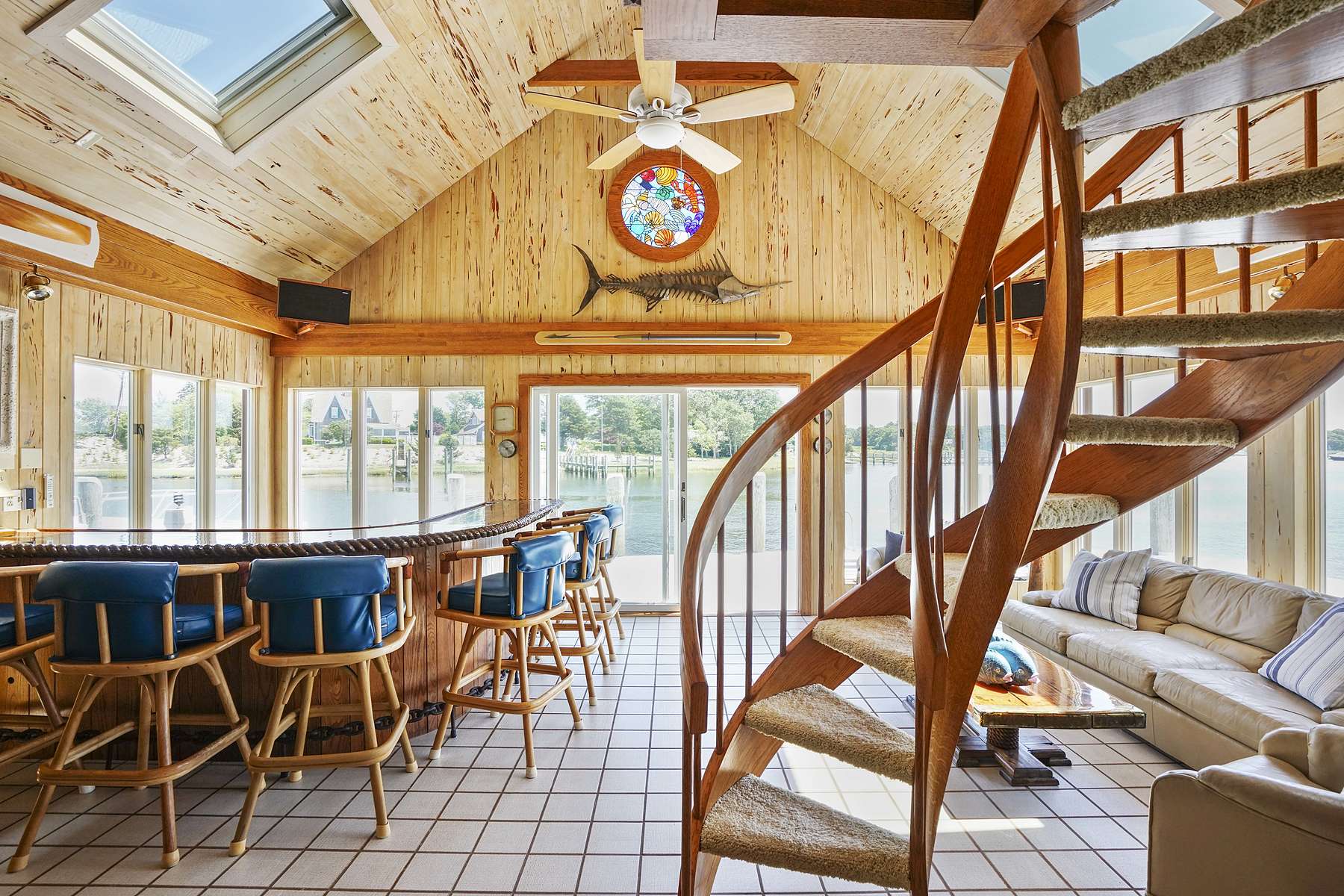 198-227 Bridge Street