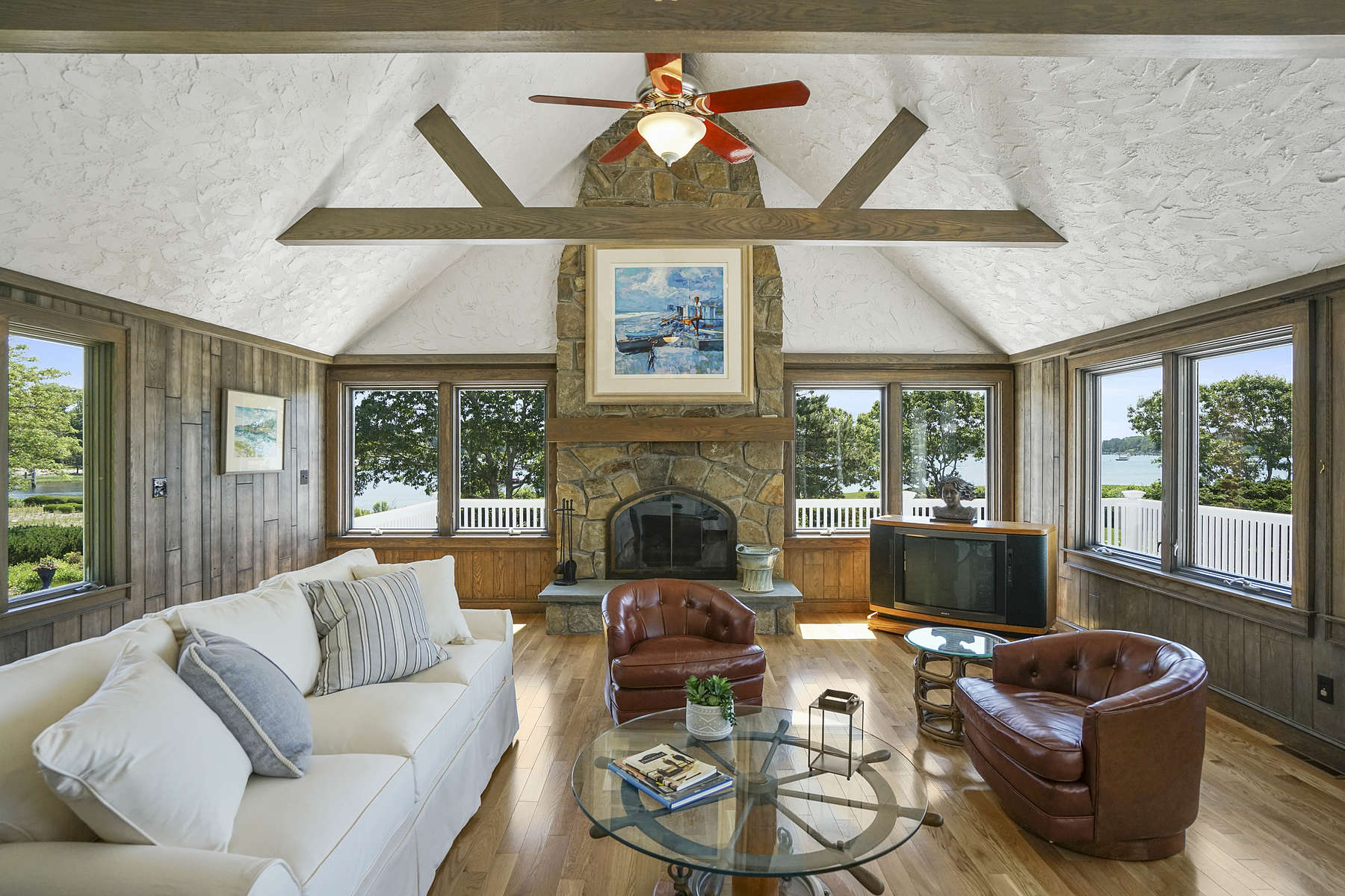 198-227 Bridge Street