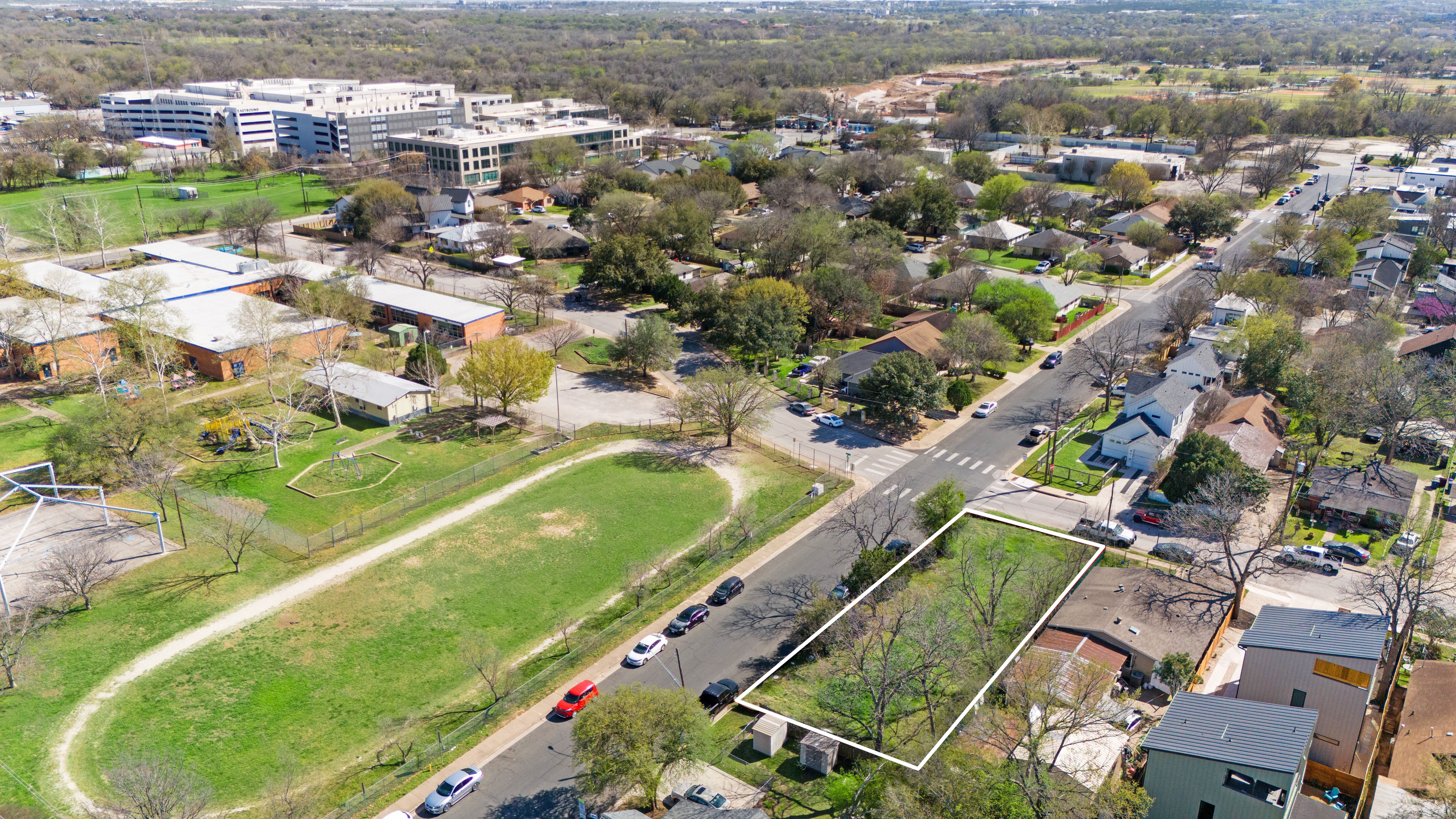 2910 East 4th Street 