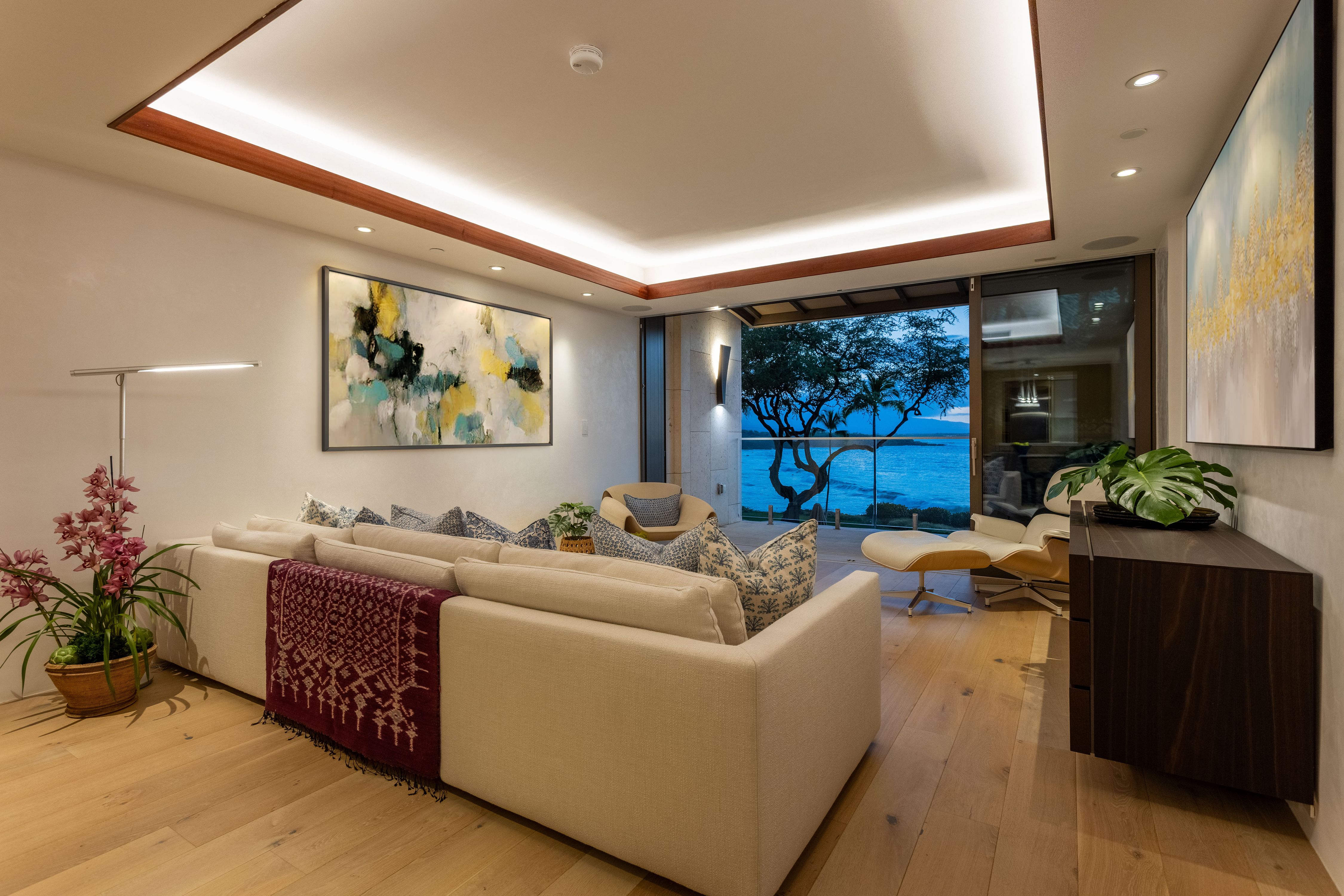 66-84 Kaunaʻoa Drive Unit C32