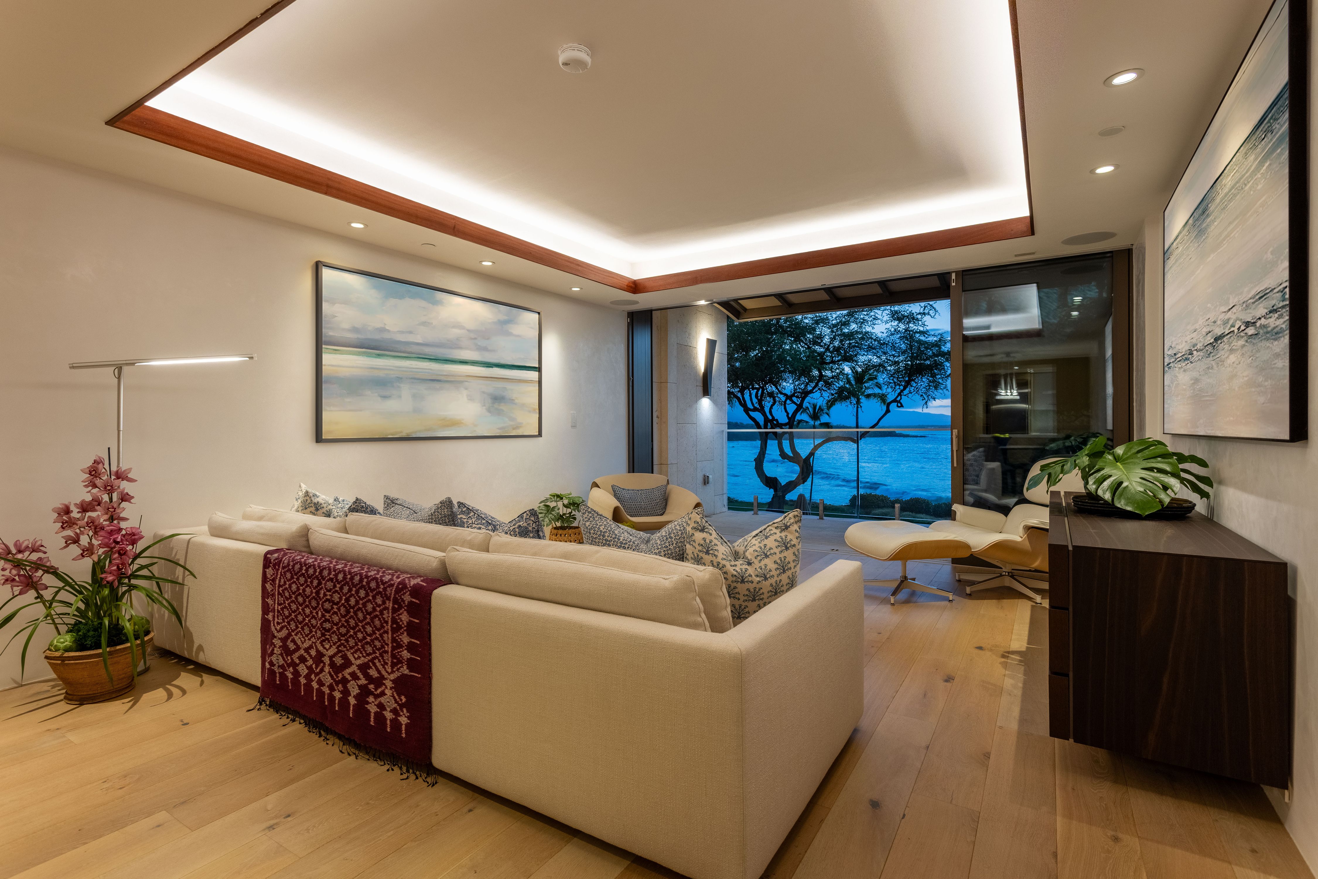66-84 Kaunaʻoa Drive Unit C32